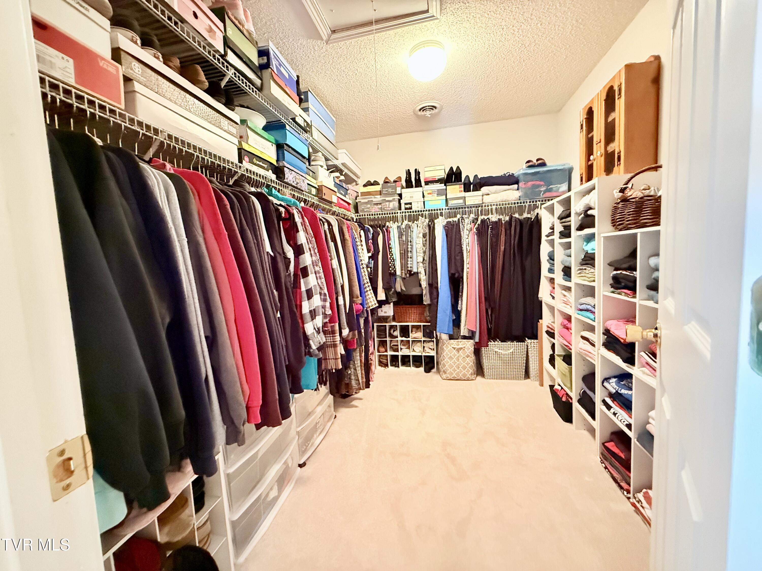 Bristol, Virginia 24202, United States, 3 Bedrooms Bedrooms, ,3 BathroomsBathrooms,Residential,Active,164206