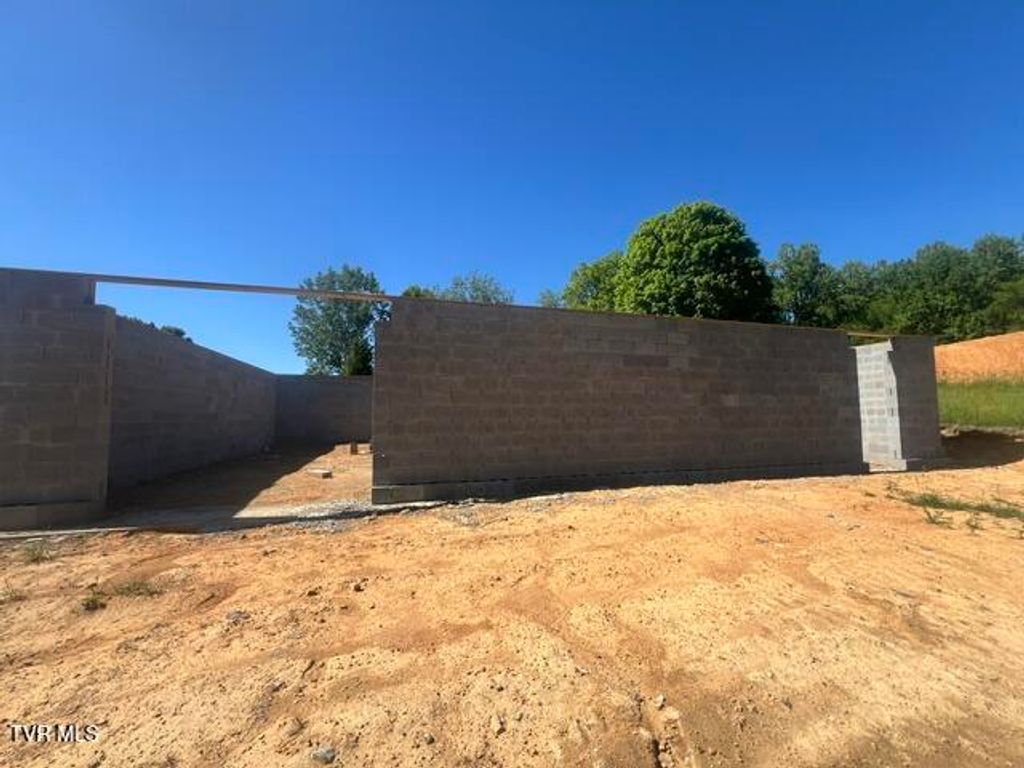 Photo of 4476 Us-421, Bristol, TN 37620 (MLS # 9995277)
