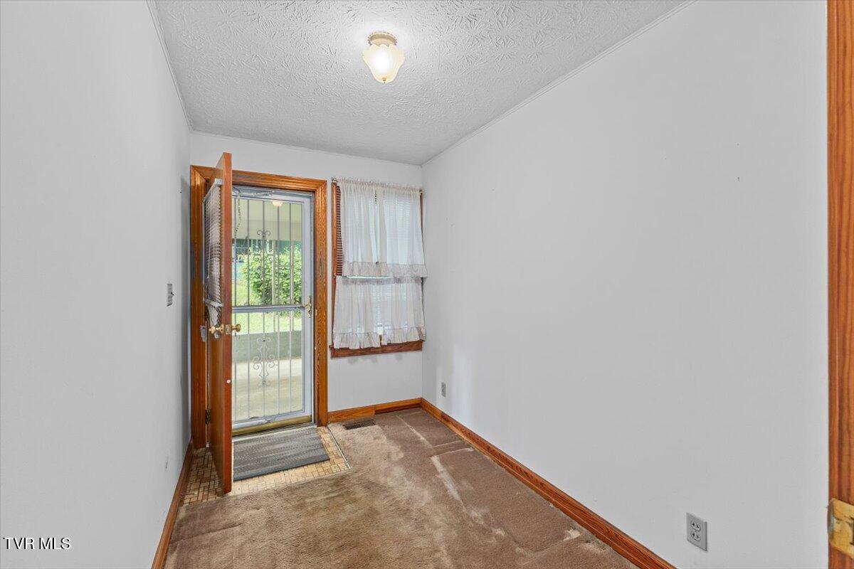 104 & 106 Hickory Drive, Greeneville, Tennessee image 15