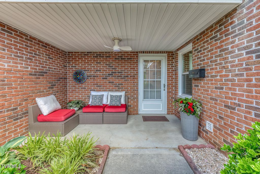 Photo of 1905 Knob Creek Road #6, Johnson City, TN 37604 (MLS # 9995491)