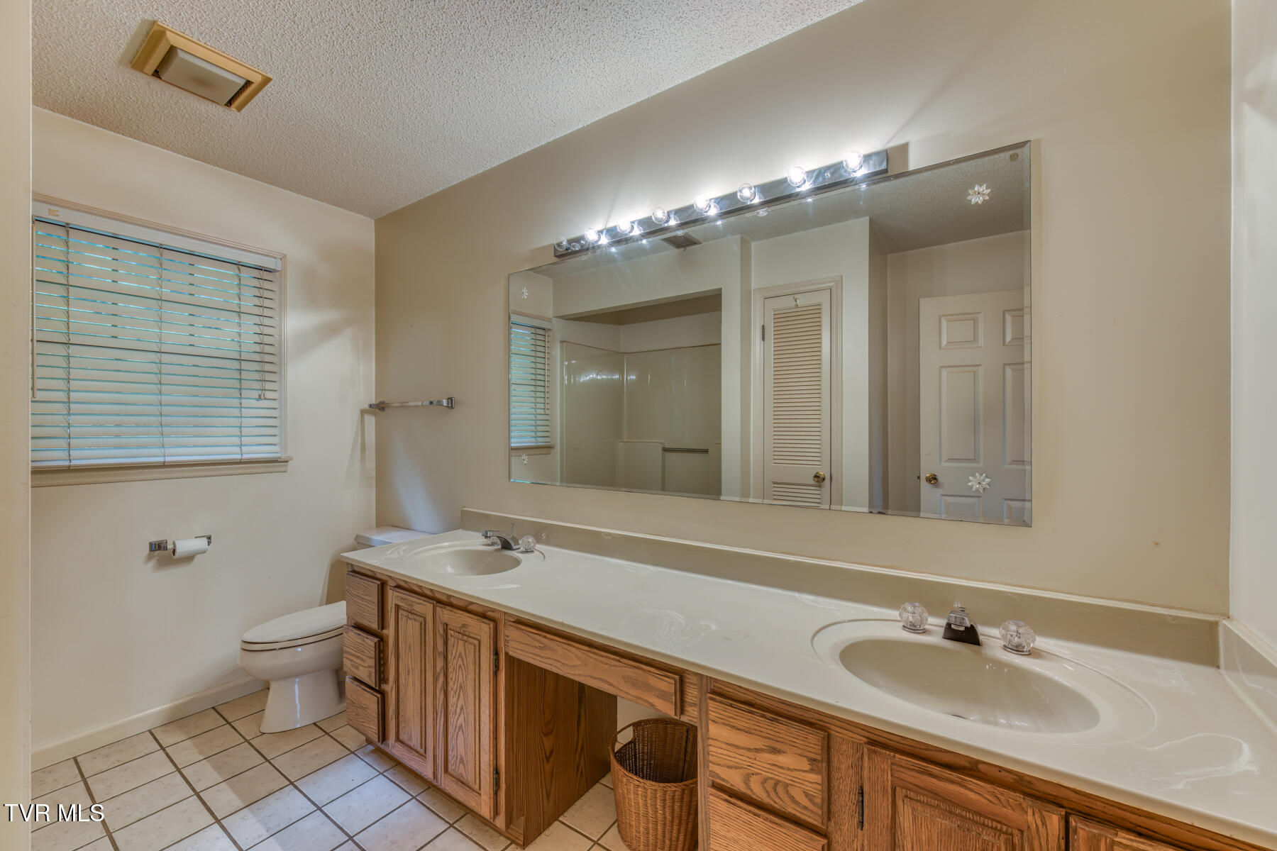 3510 Bondwood Circle, Johnson City, Tennessee image 42