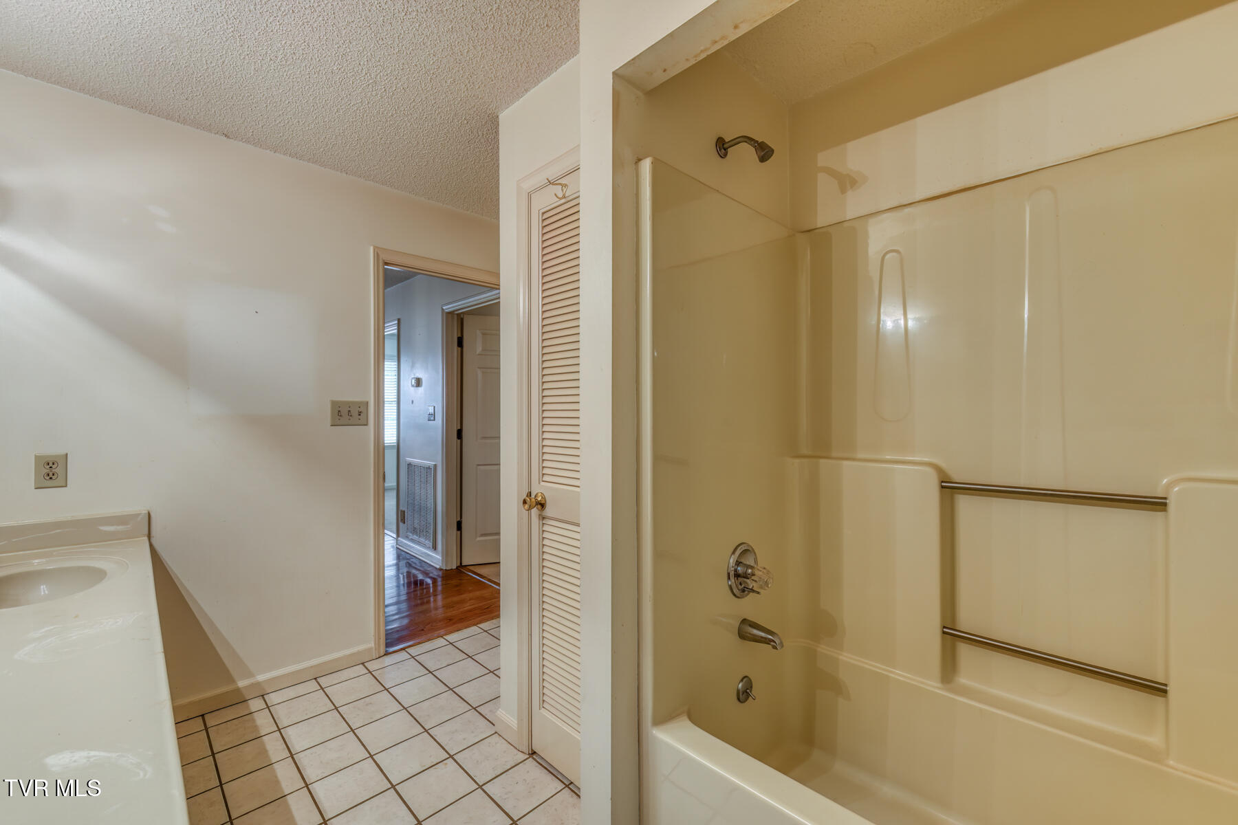 3510 Bondwood Circle, Johnson City, Tennessee image 43