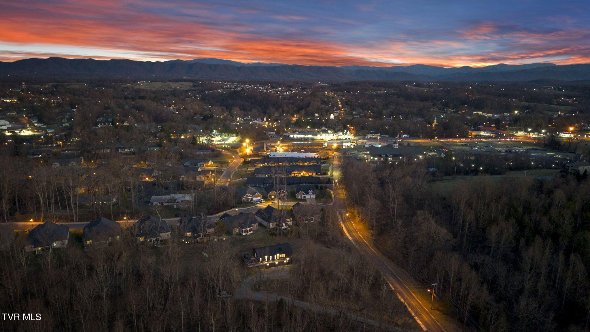 616 North Cherokee Street, Jonesborough, Tennessee image 38
