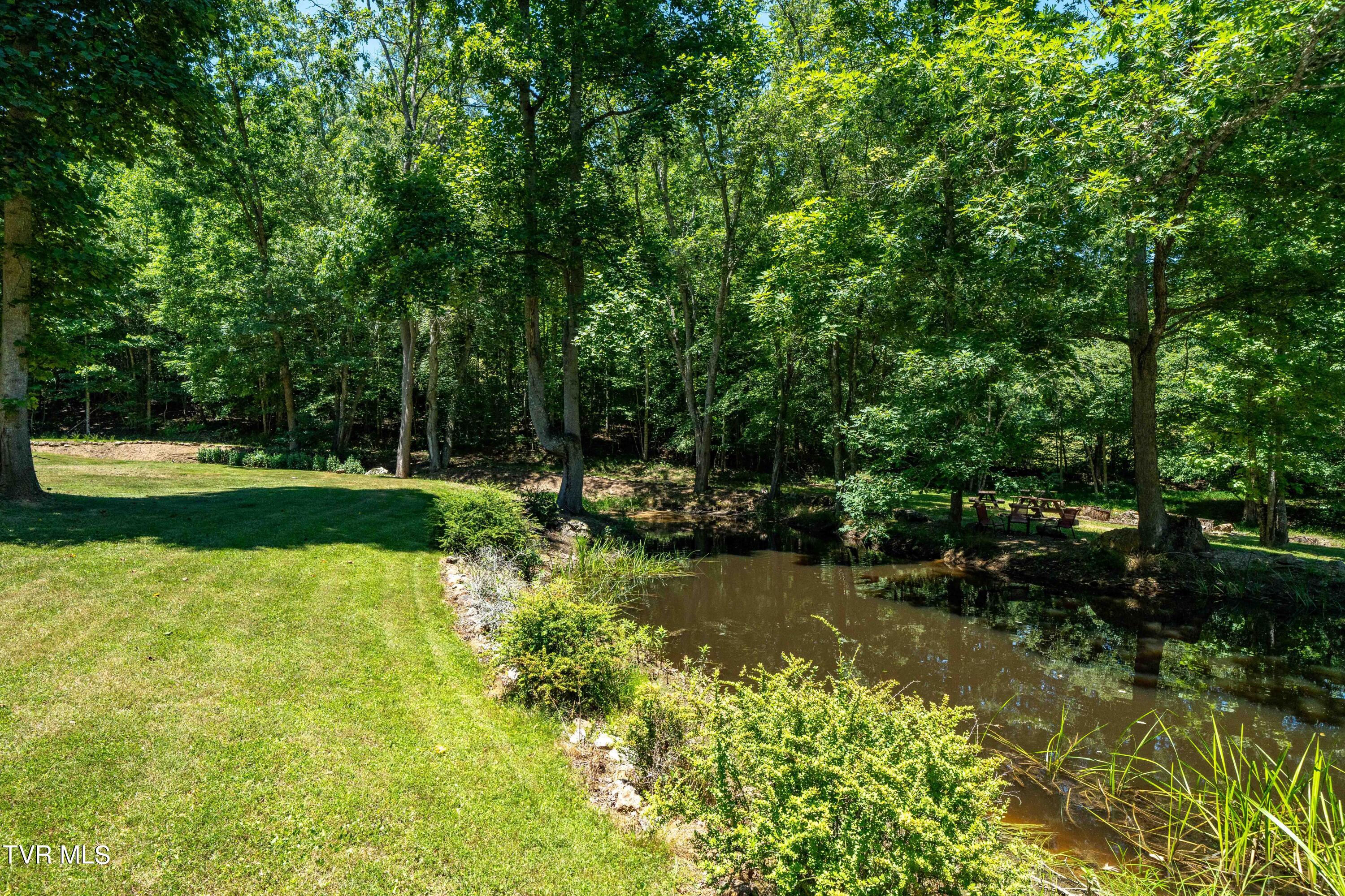 542 Rainbow Road, Mountain City, Tennessee image 39
