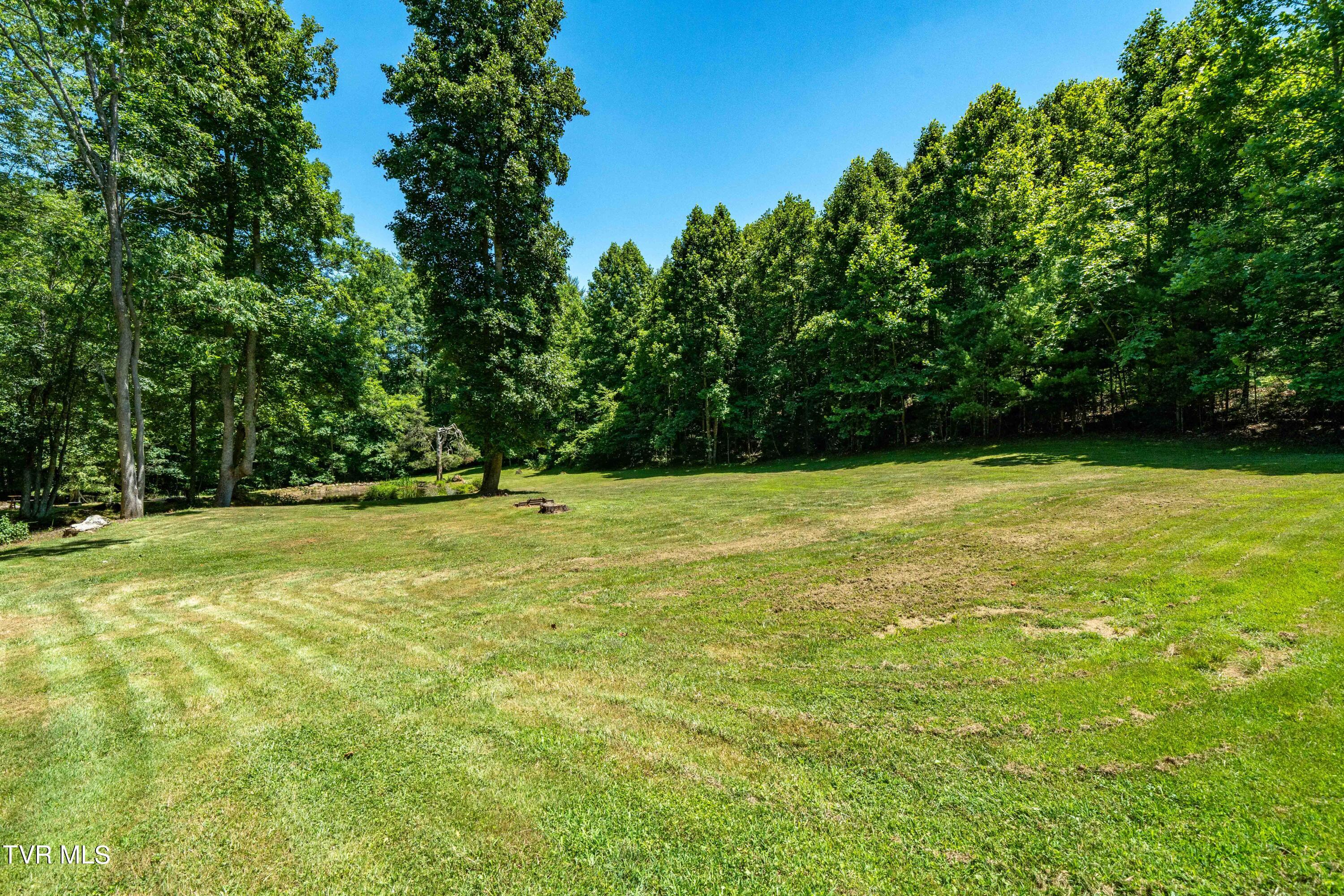 542 Rainbow Road, Mountain City, Tennessee image 35