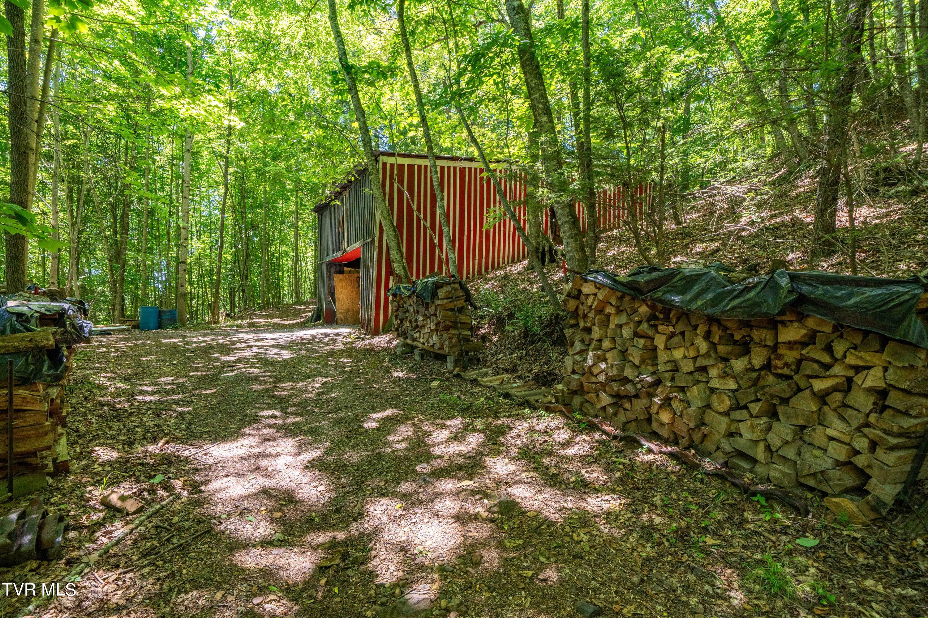 542 Rainbow Road, Mountain City, Tennessee image 29