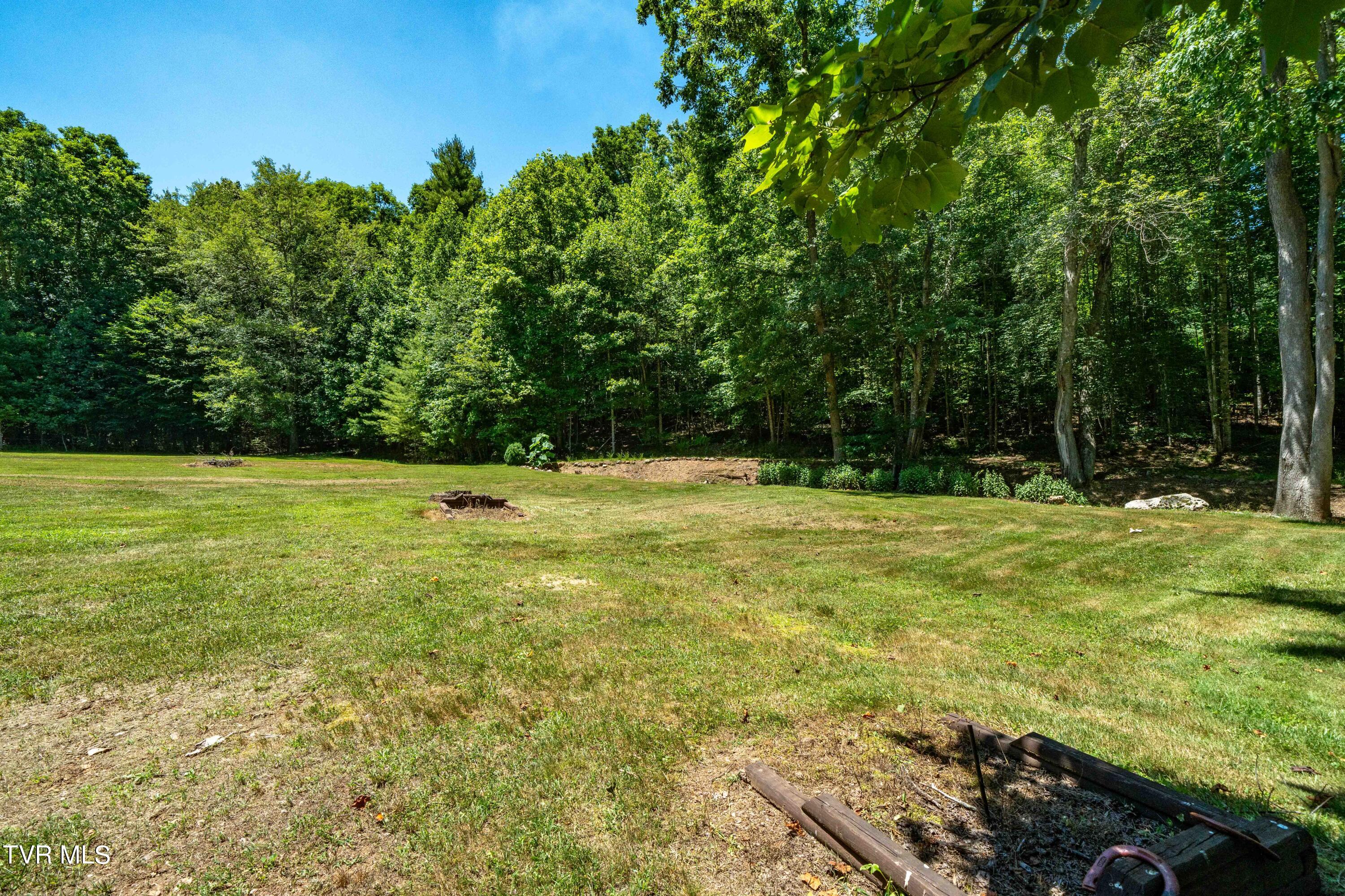 542 Rainbow Road, Mountain City, Tennessee image 37