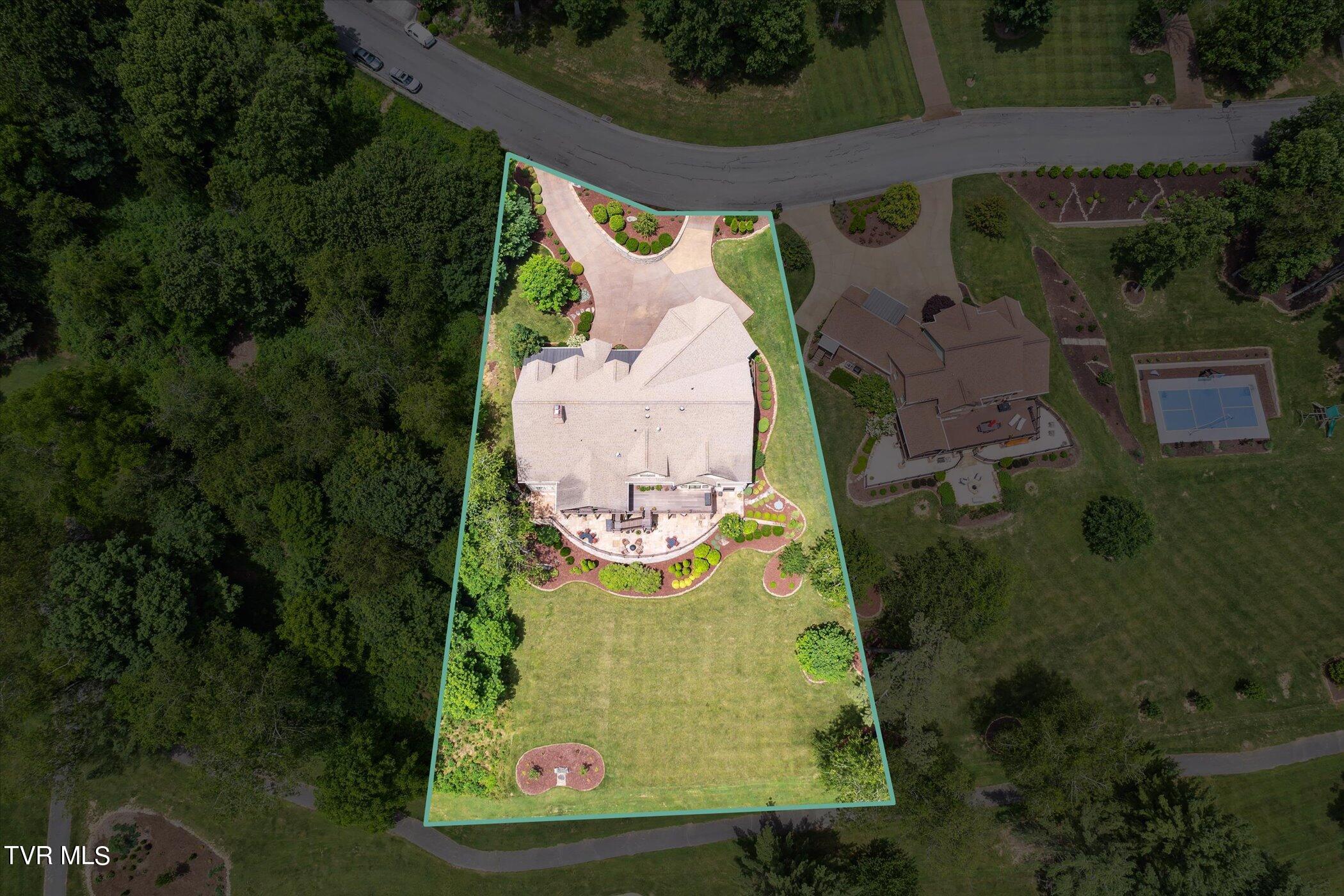 Abingdon, Virginia 24211, United States, 7 Bedrooms Bedrooms, ,6 BathroomsBathrooms,Residential,Active,114570