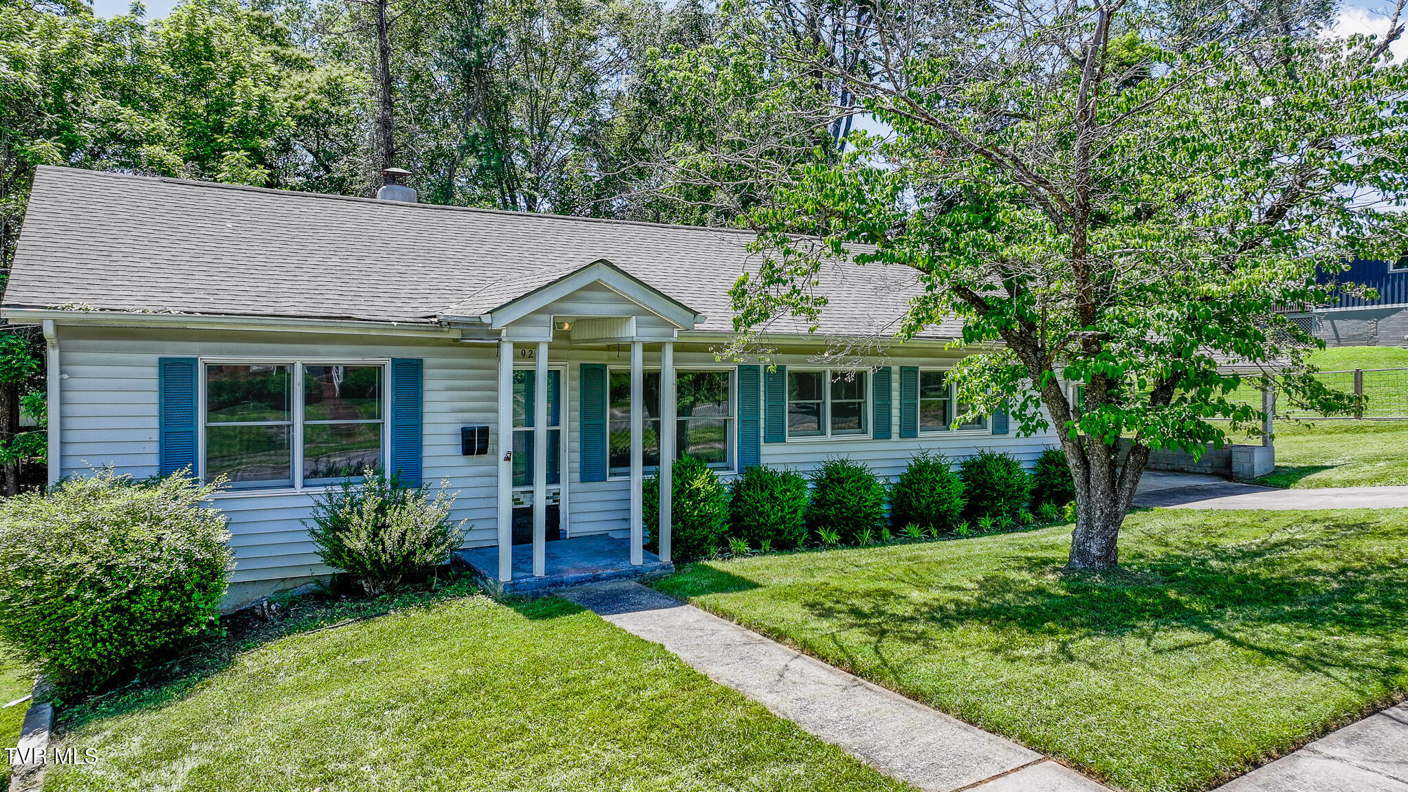921 Hillcrest Drive, Johnson City, Tennessee image 1