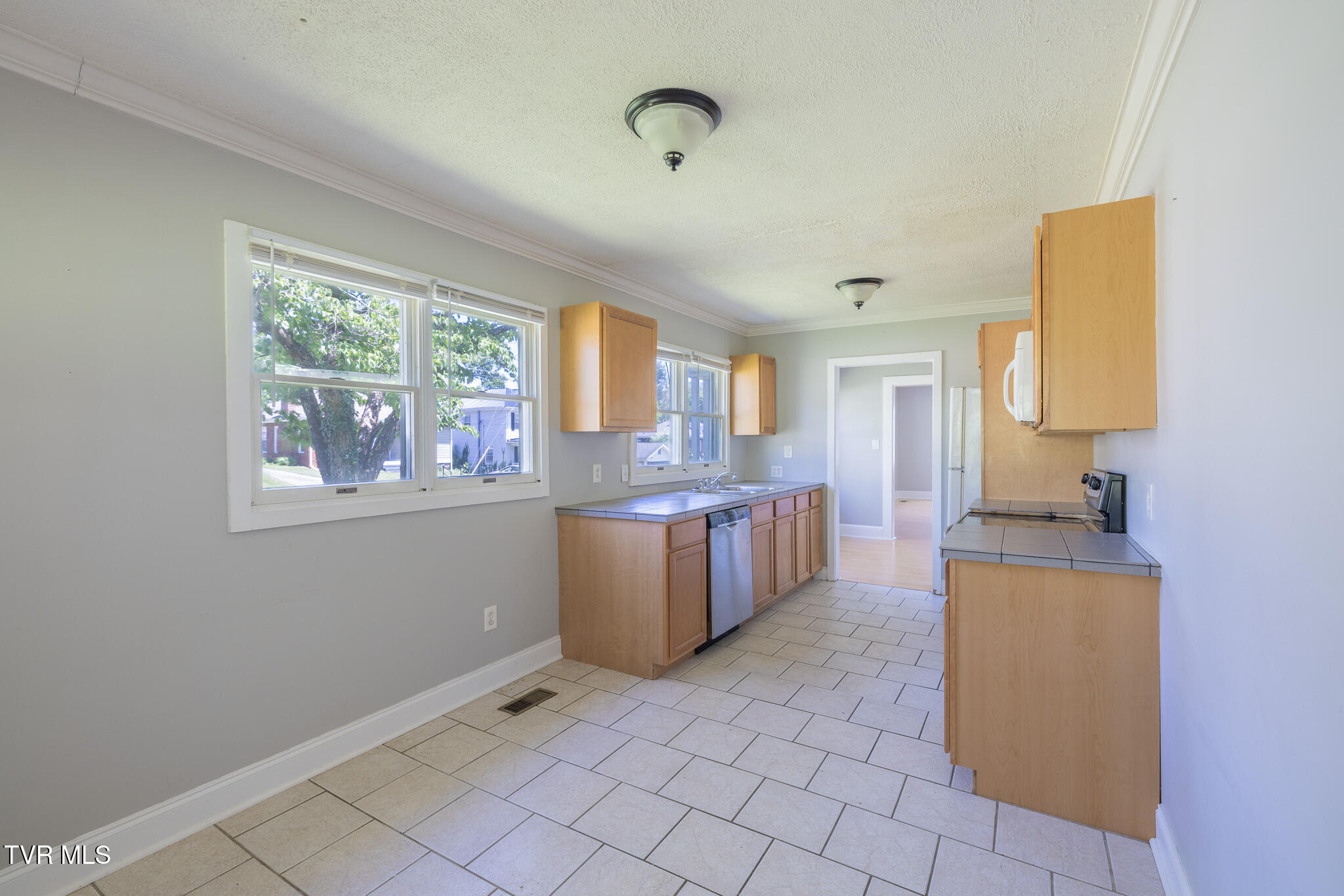921 Hillcrest Drive, Johnson City, Tennessee image 9