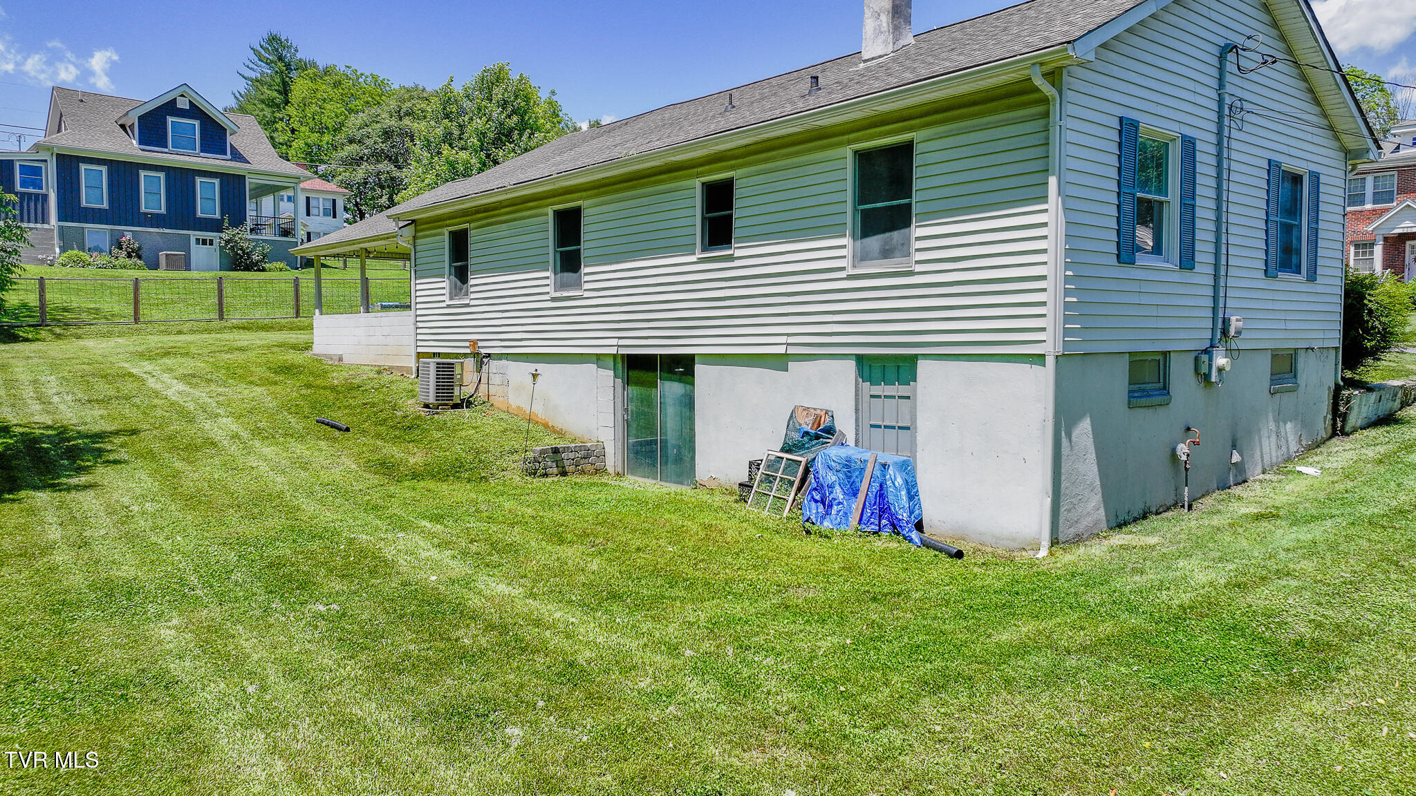 921 Hillcrest Drive, Johnson City, Tennessee image 25