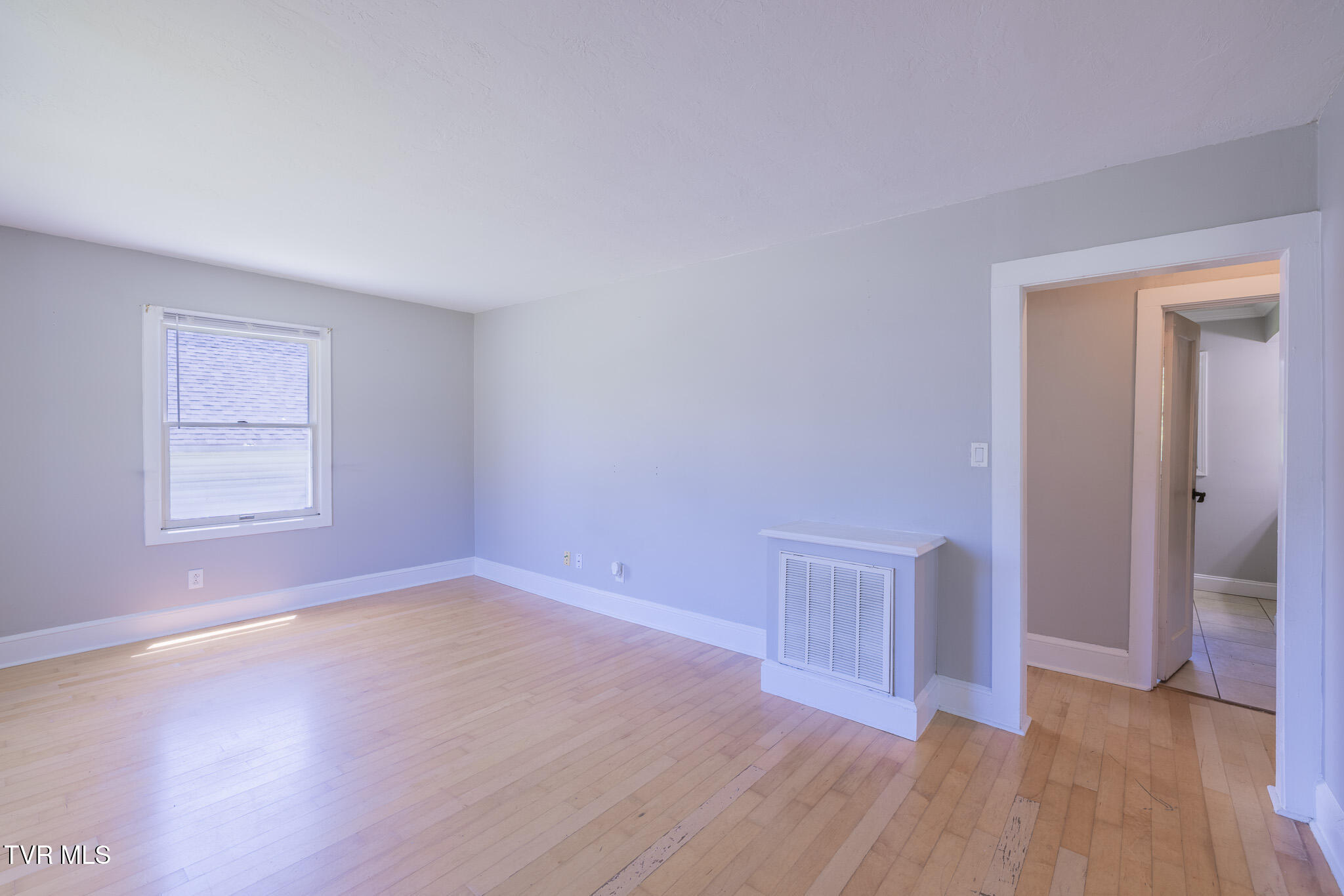 921 Hillcrest Drive, Johnson City, Tennessee image 2