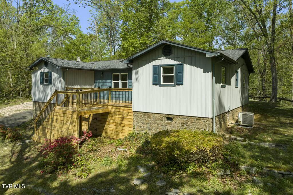 113 Constitution Avenue, Elizabethton, Tennessee image 2