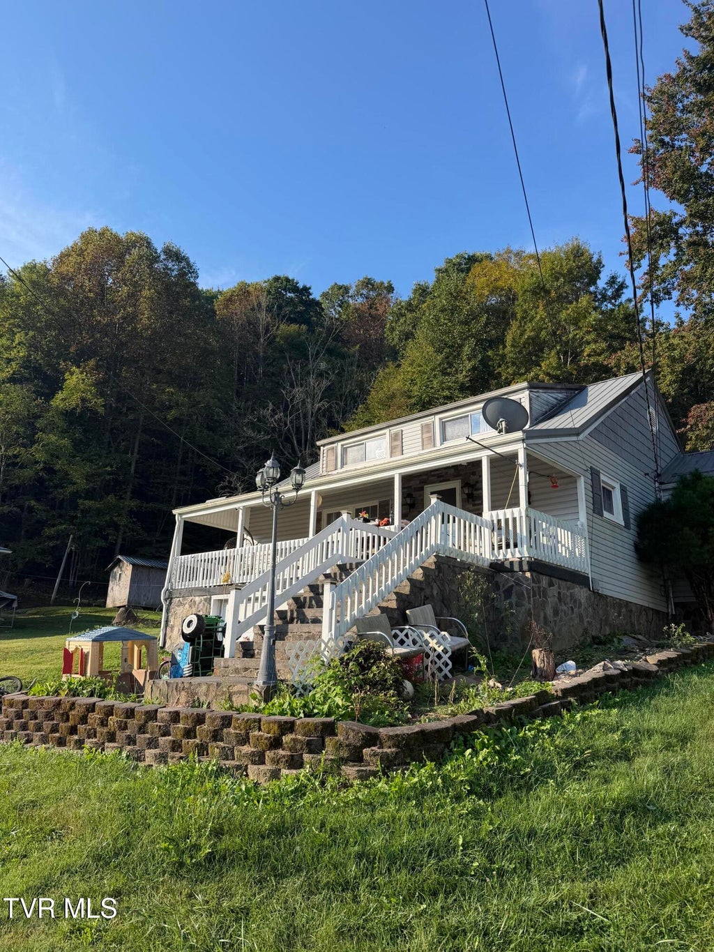 Photo of 5707 Pepperdine Way, Coeburn, VA 24230 (MLS # 10001700)