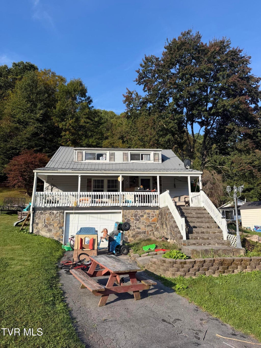 Photo of 5707 Pepperdine Way, Coeburn, VA 24230 (MLS # 10001700)