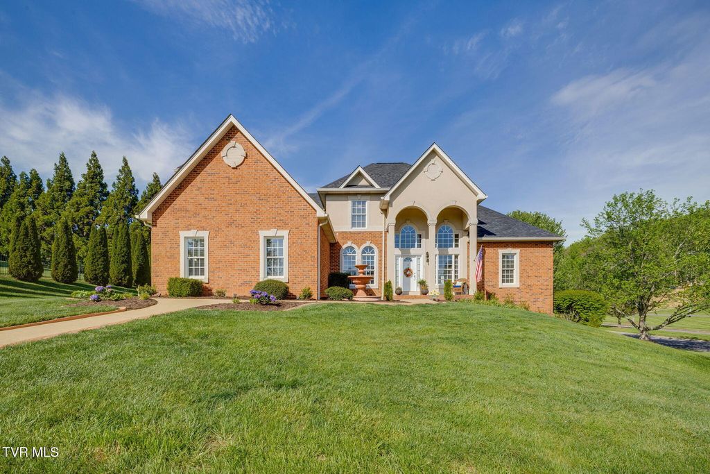 Photo of 1 Honeysuckle Court, Johnson City, TN 37615 (MLS # 9993962)