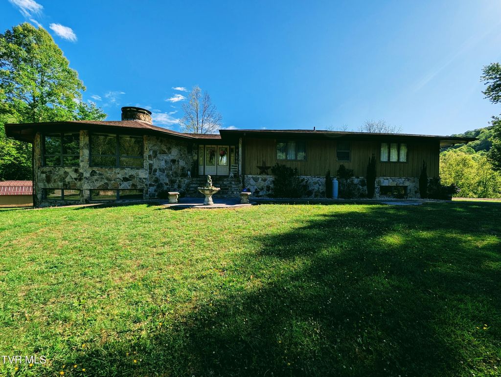 Photo of 9404 Clintwood Highway, Pound, VA 24279 (MLS # 9995150)