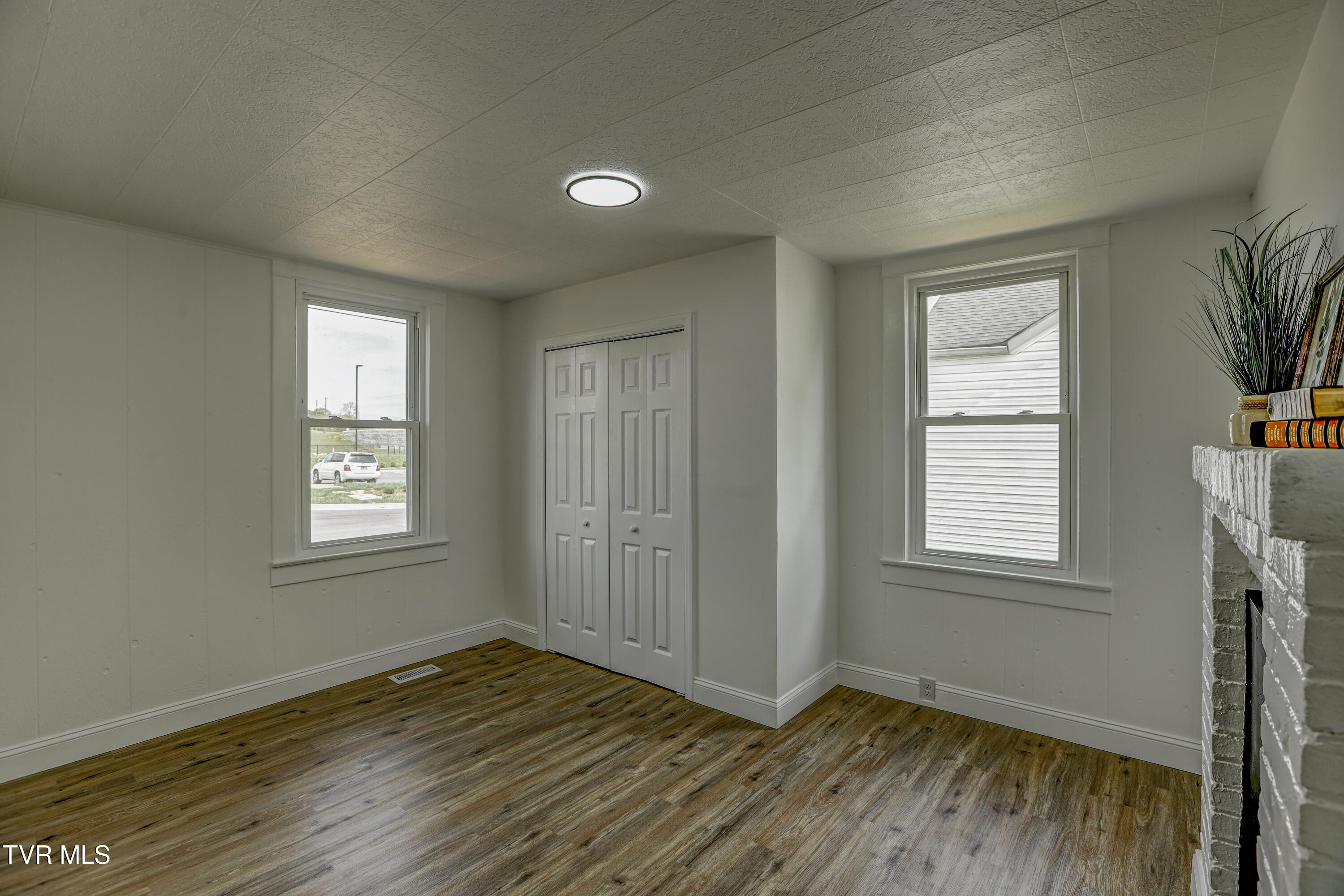 908 Columbia Road, Bristol, Tennessee image 14