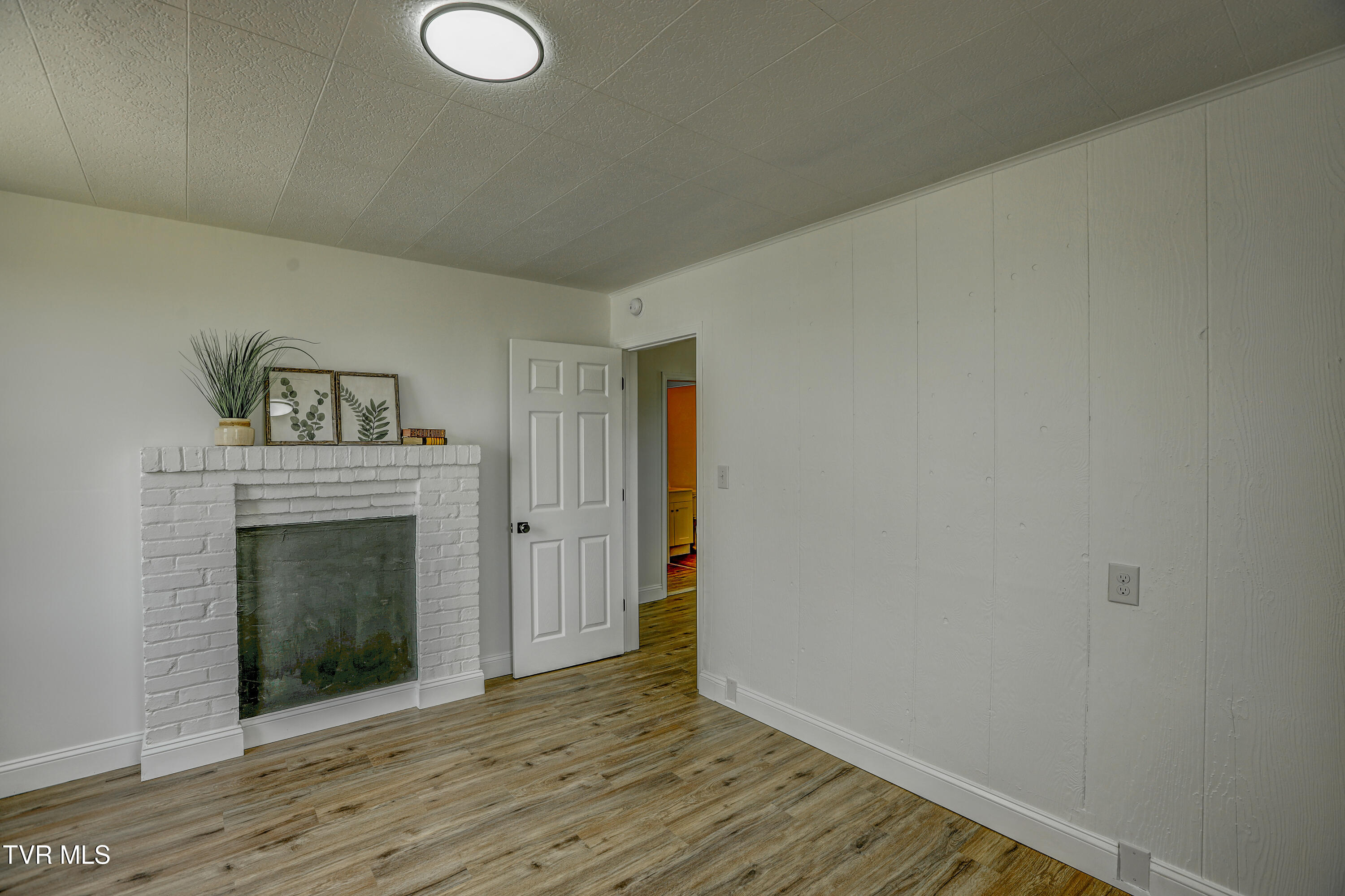 908 Columbia Road, Bristol, Tennessee image 13