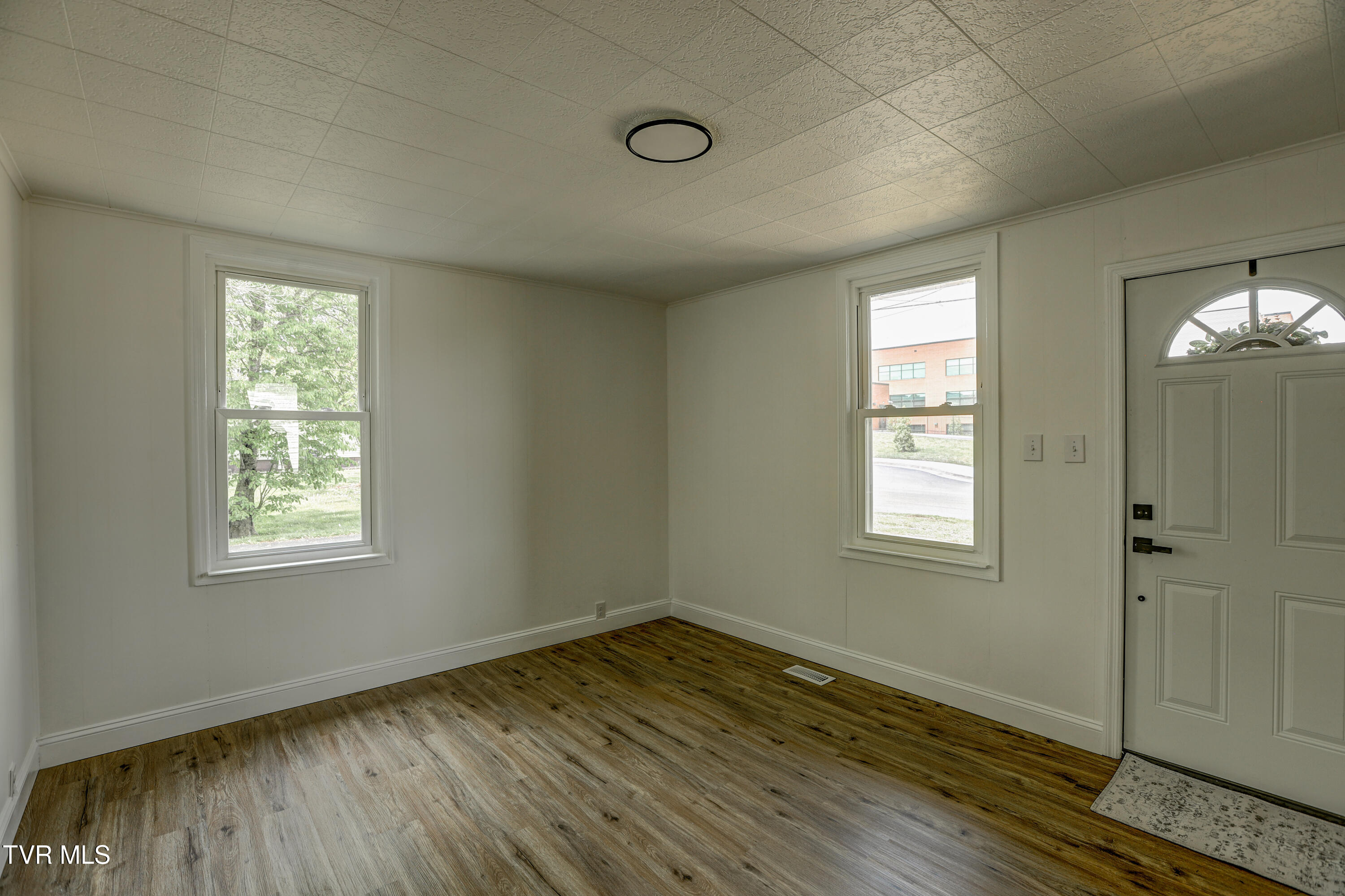 908 Columbia Road, Bristol, Tennessee image 10