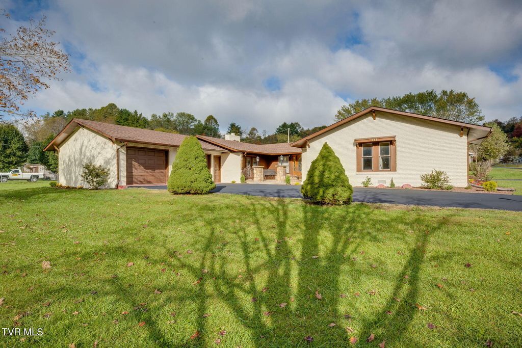 Photo of 7893 Baptist Valley Road, North Tazewell, VA 24630 (MLS # 9990012)