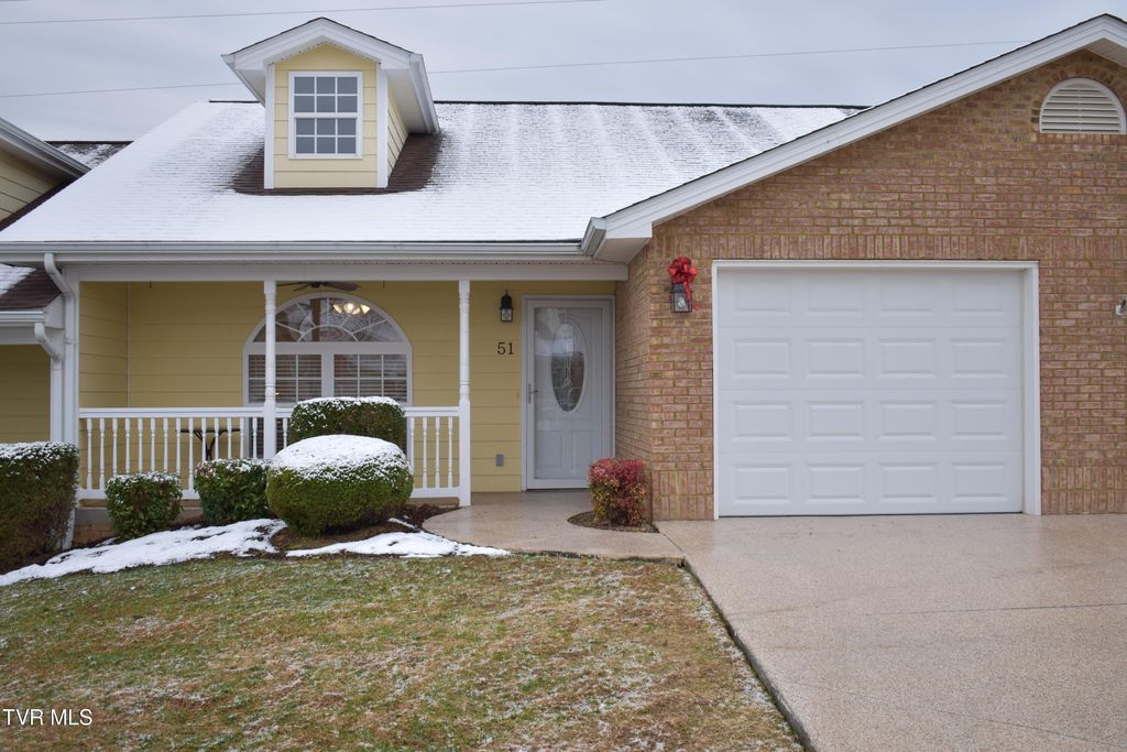 Photo of 51 Meadows Edge Court #51, Jonesborough, TN 37659 (MLS # 9989338)