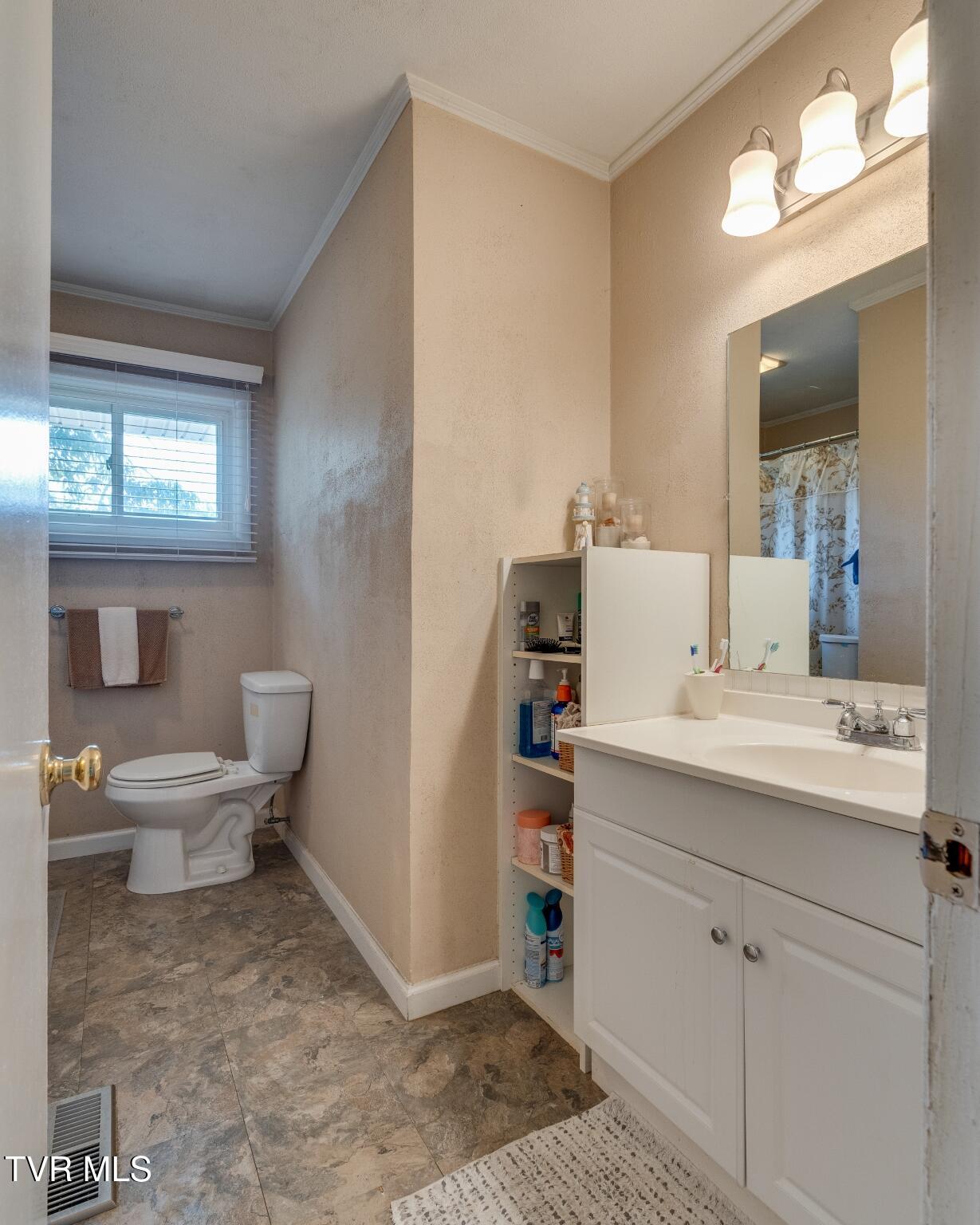 228 Lakeview Circle, Kingsport, Tennessee image 16