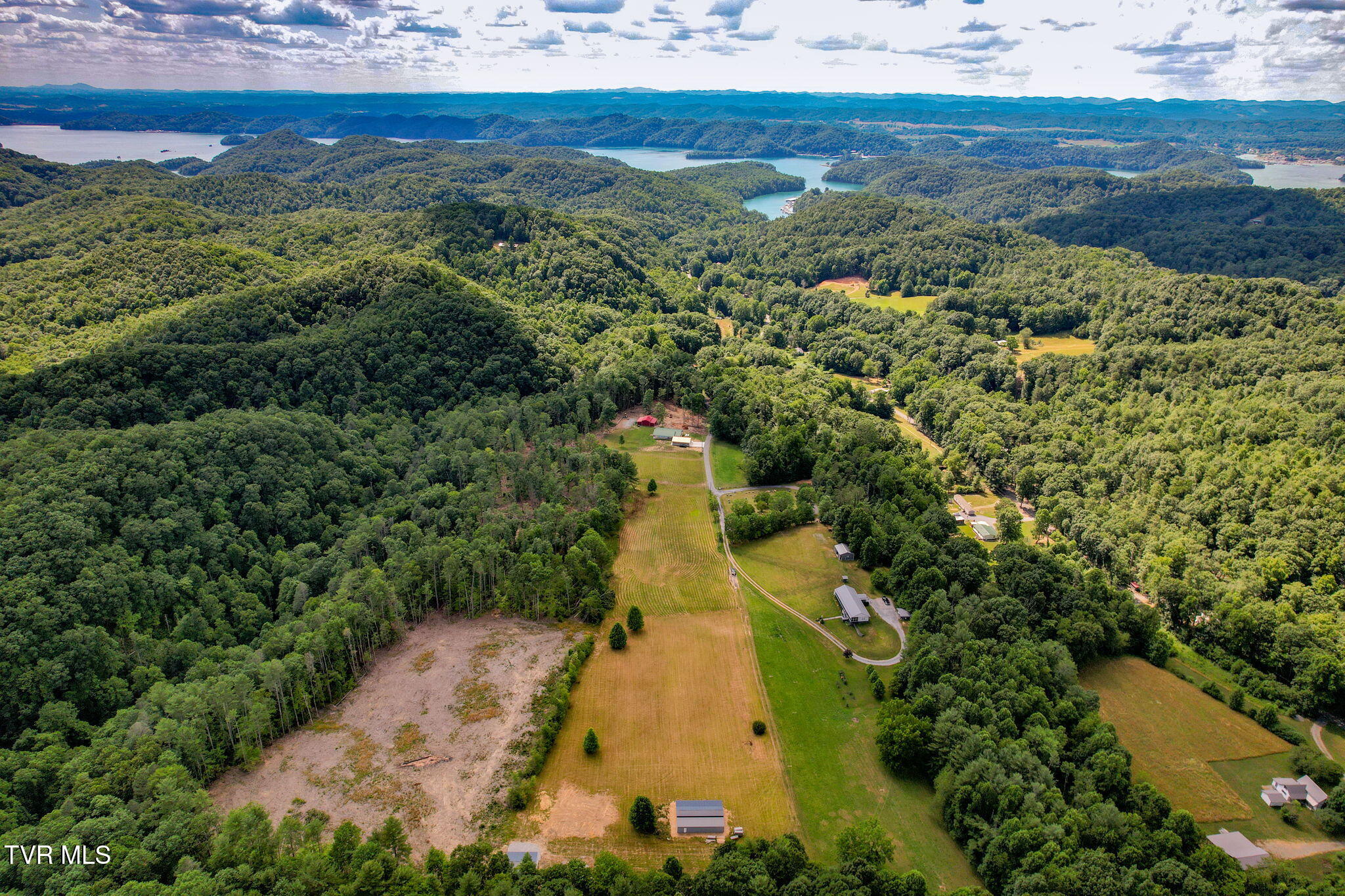 424 Rust Road, Bristol, Tennessee image 1