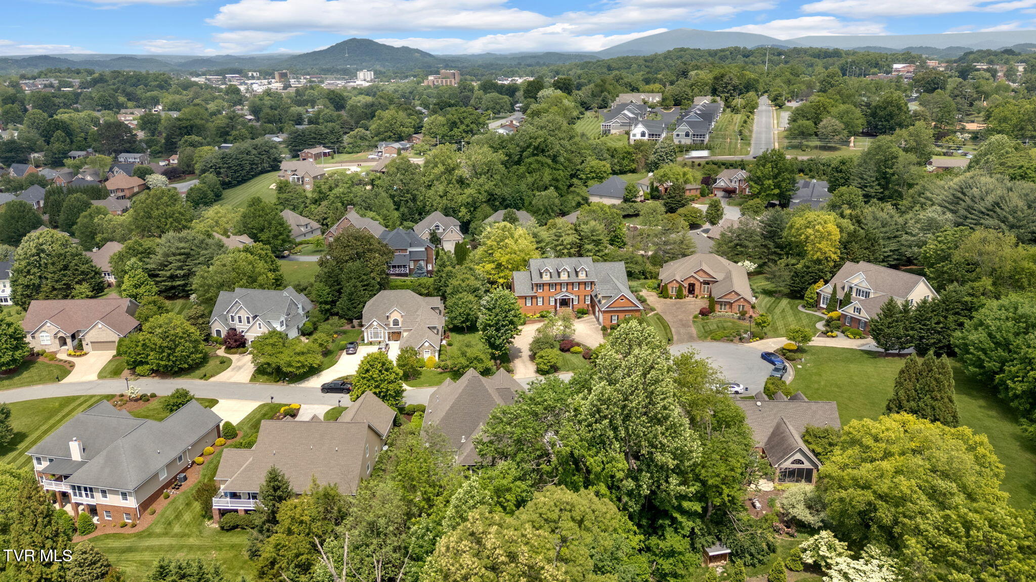 5 Fox Run Lane, Johnson City, Tennessee image 48