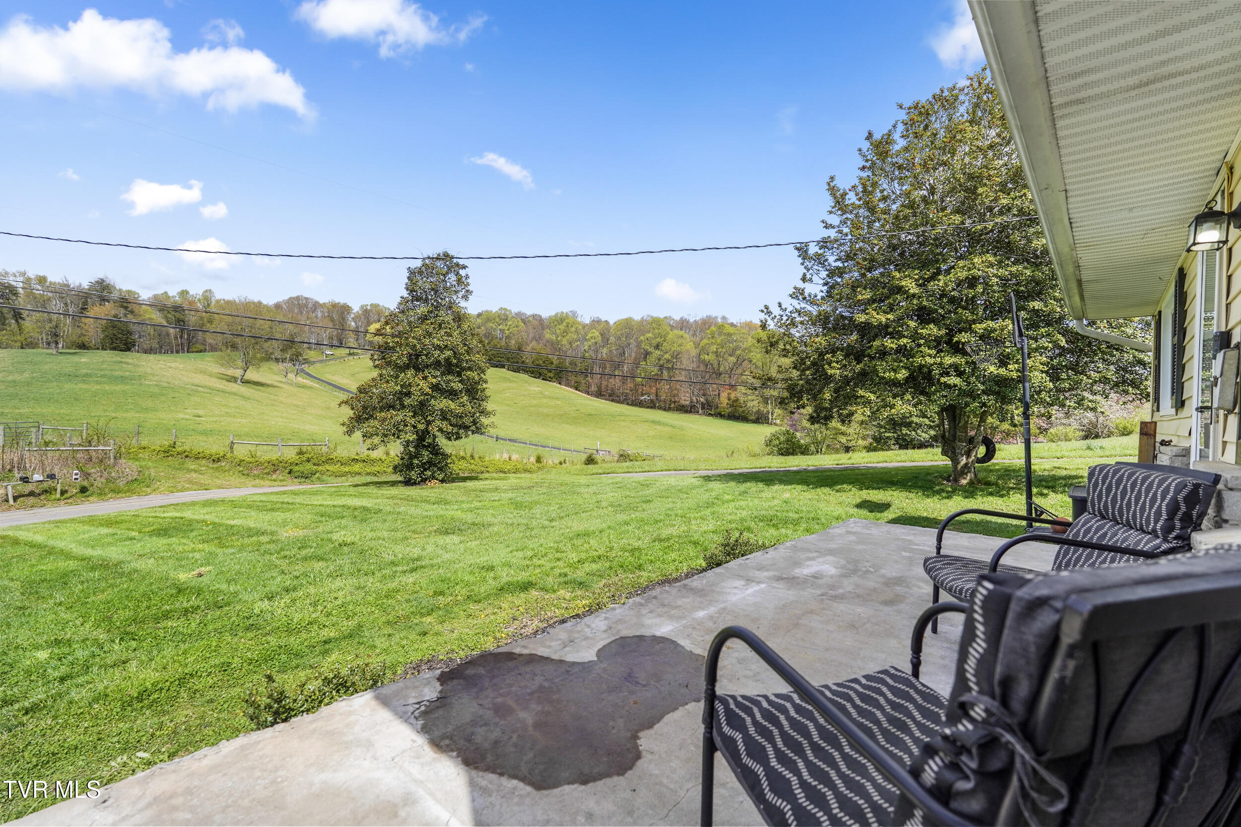 19482 Pairgin Road, Bristol, Virginia image 5