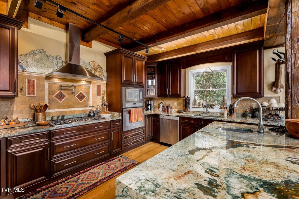 Photo of 710 Gordon Ridge Road, Butler, TN 37640 (MLS # 9993496)