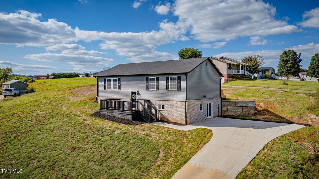 Photo of 166 Ebenezer Road, Chuckey, TN 37641 (MLS # 9989656)