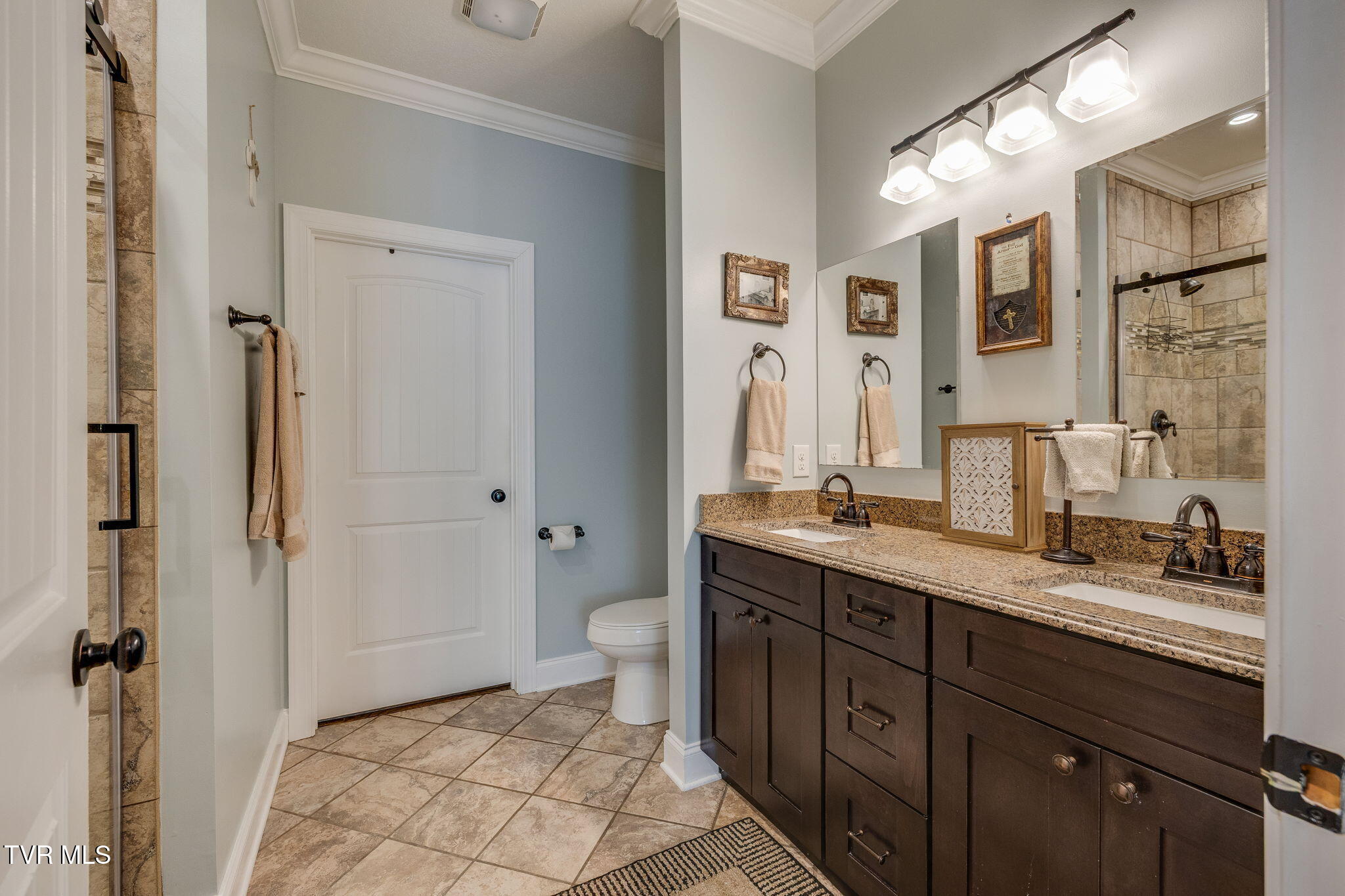 2420 Edinburgh Channel Road, Kingsport, Tennessee image 18