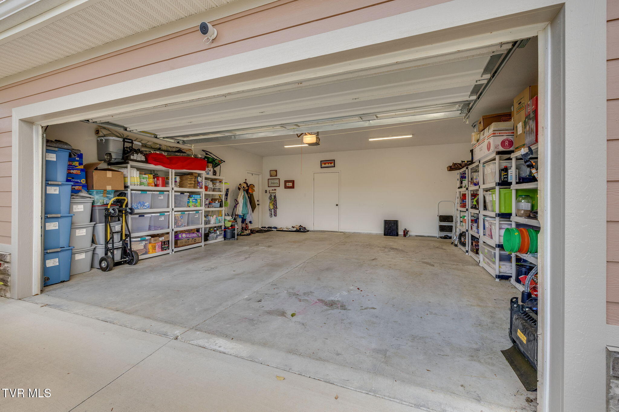 2420 Edinburgh Channel Road, Kingsport, Tennessee image 32