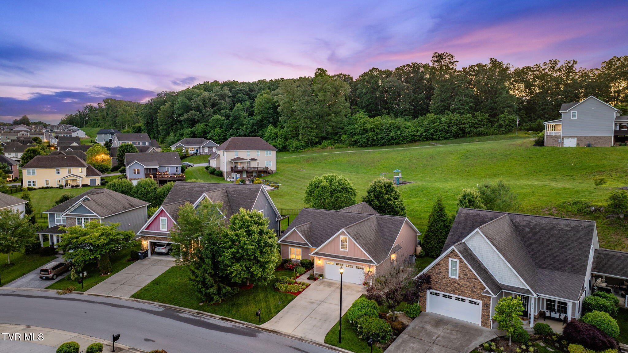 2420 Edinburgh Channel Road, Kingsport, Tennessee image 48