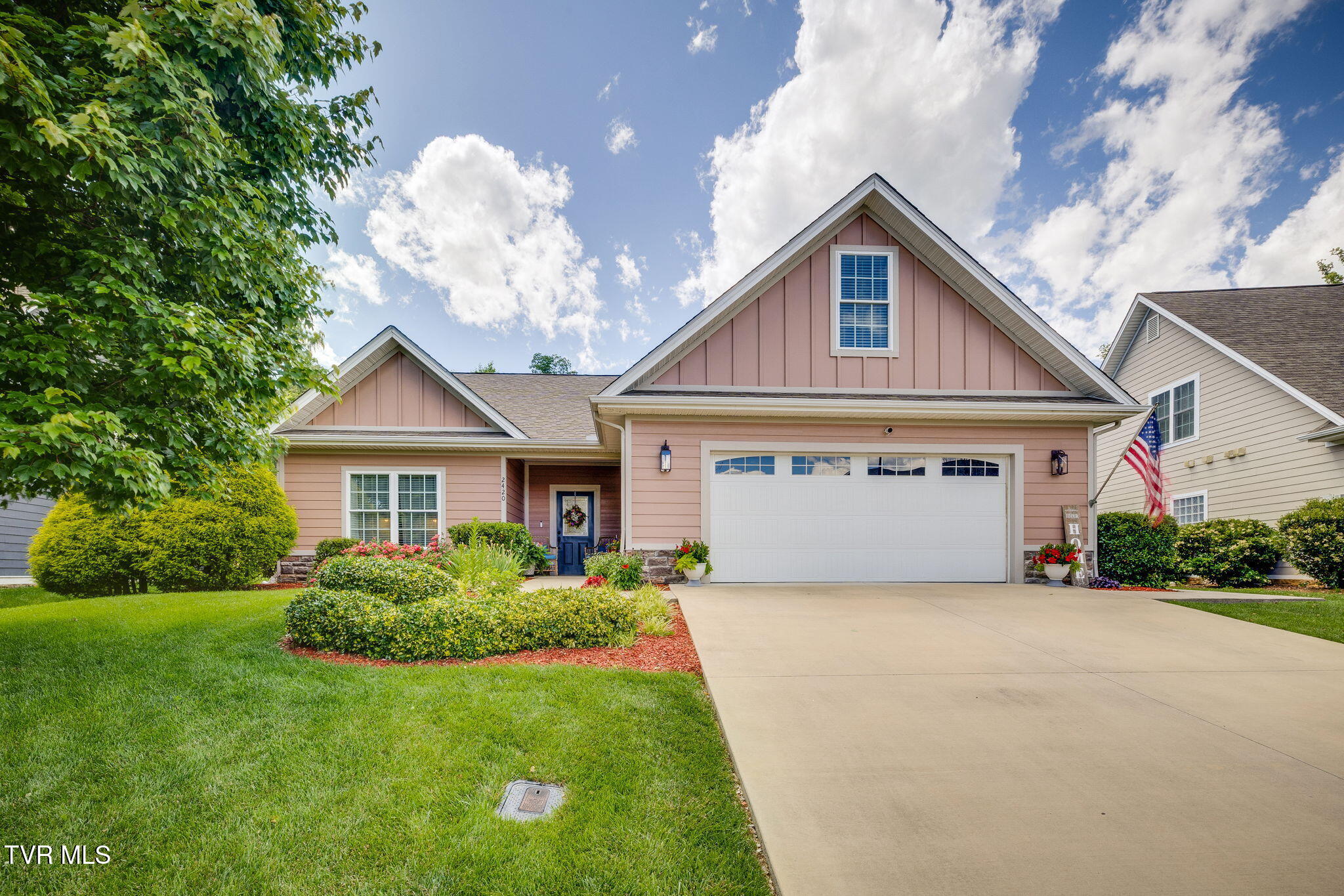 2420 Edinburgh Channel Road, Kingsport, Tennessee image 1
