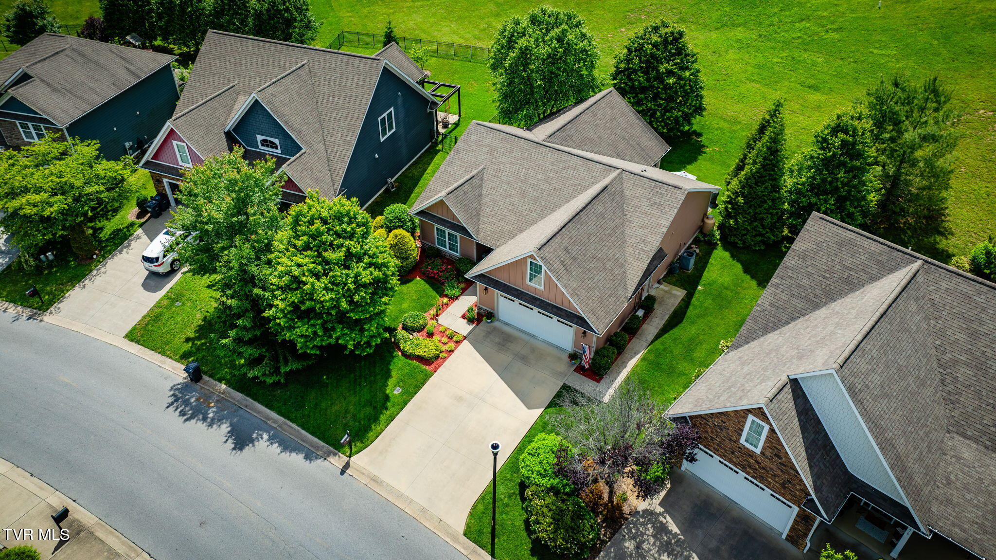 2420 Edinburgh Channel Road, Kingsport, Tennessee image 42