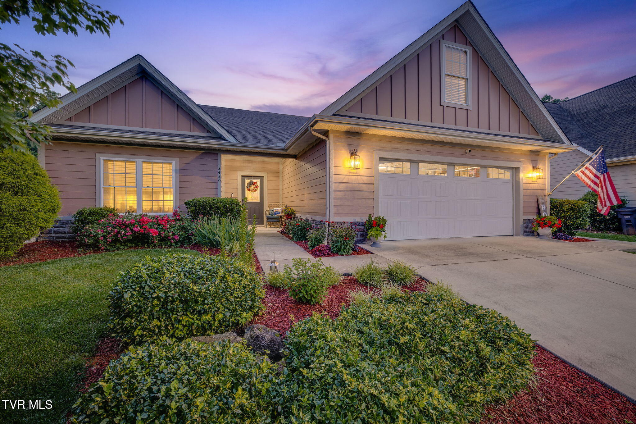 2420 Edinburgh Channel Road, Kingsport, Tennessee image 2