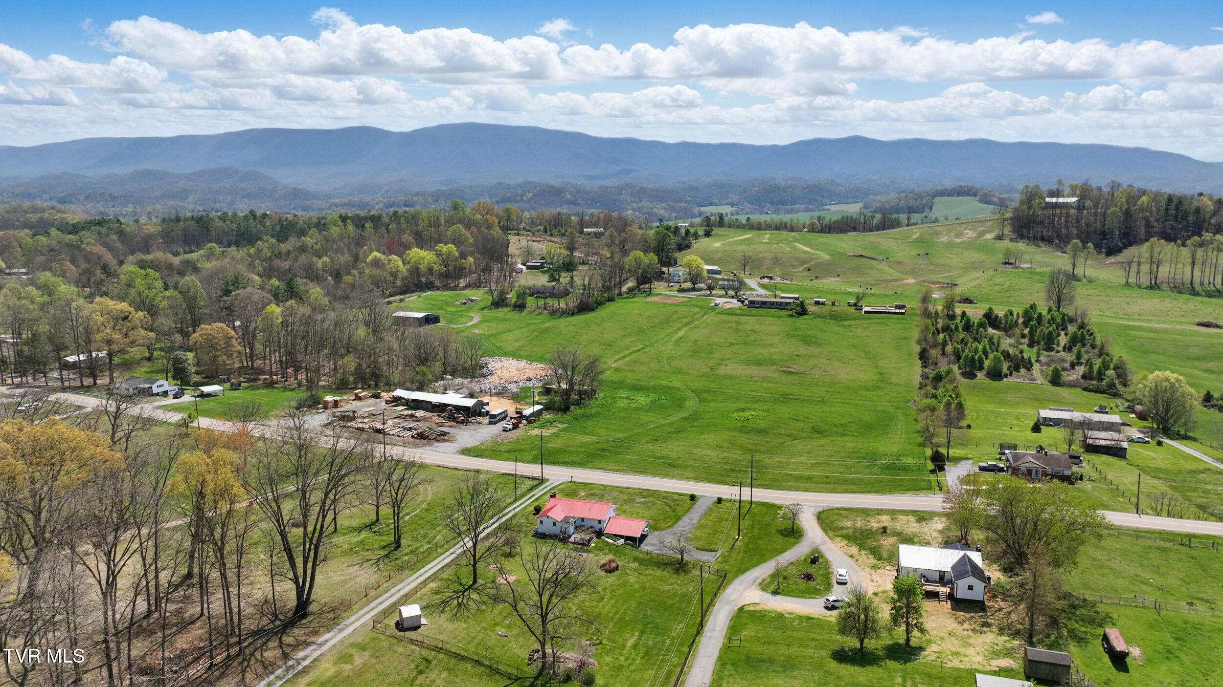 1199 Silver Grove Road, Bluff City, Tennessee image 44