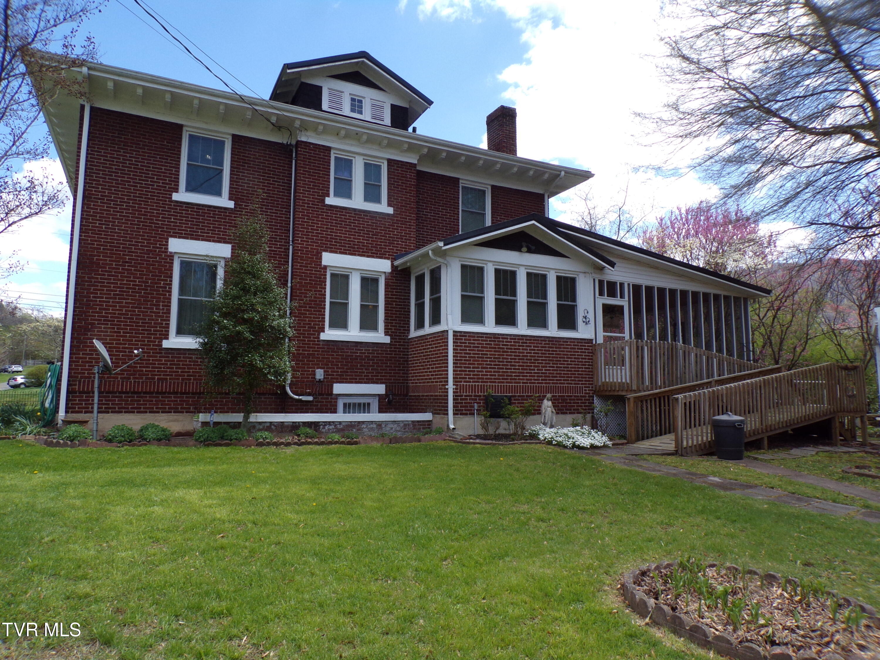 2117 Alto Street, Big Stone Gap, Virginia image 6