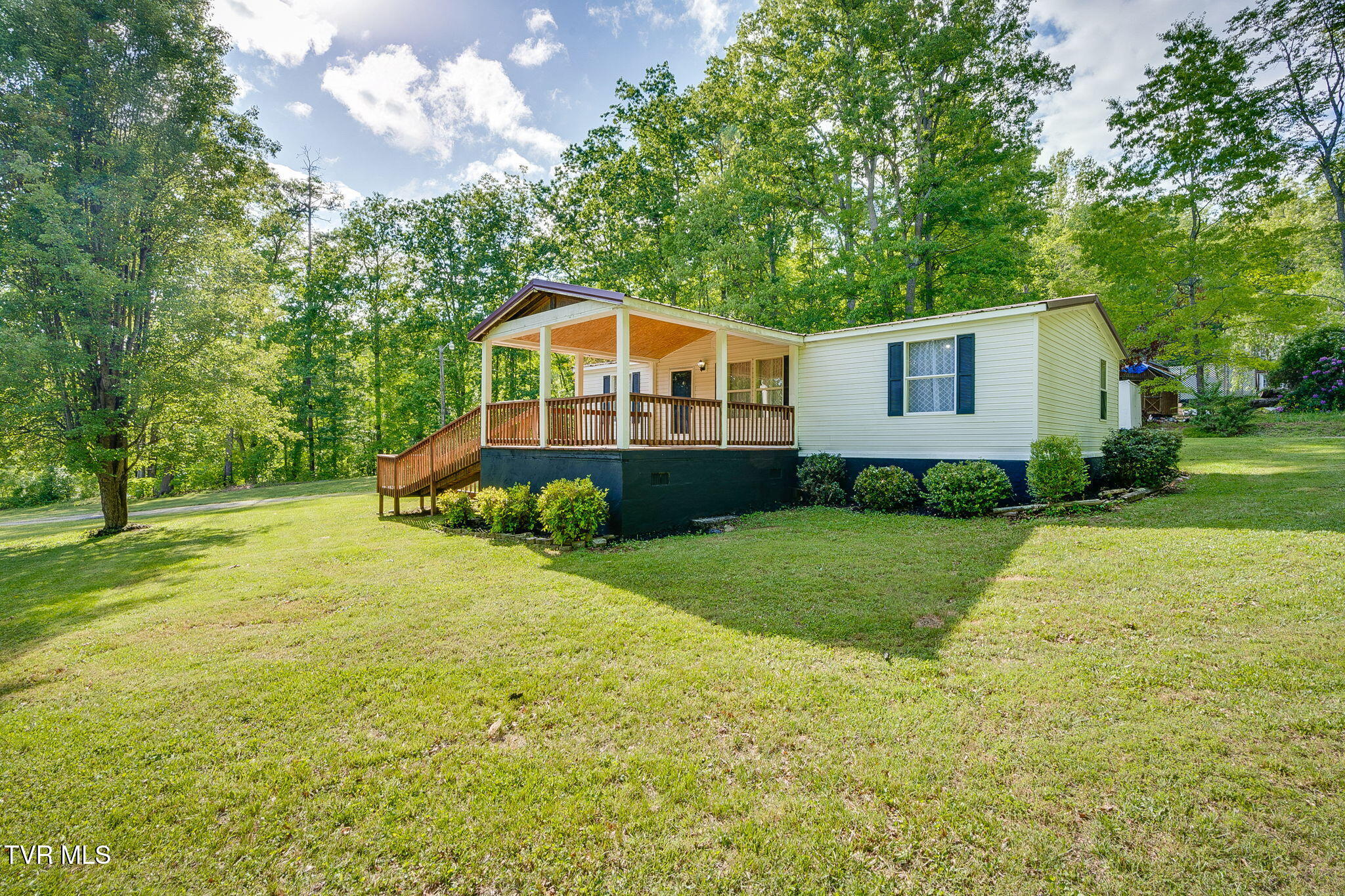 448 Parker Estates Road, Gate City, Virginia image 3