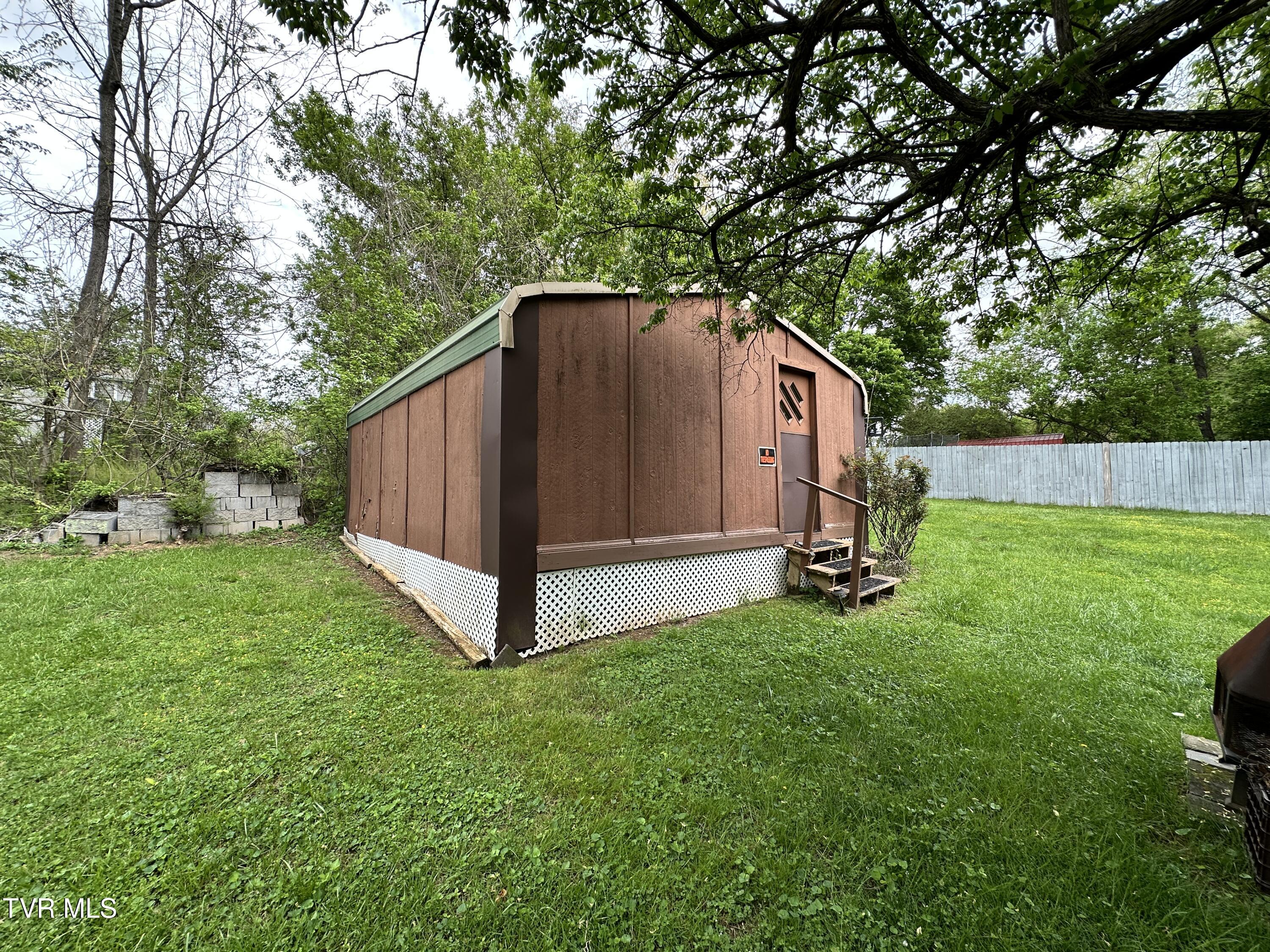 105 Helbert Pvt Drive, Bristol, Tennessee image 32