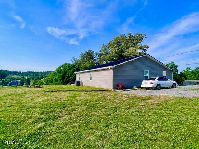 1970 Whirlwind Road, Greeneville, Tennessee image 3
