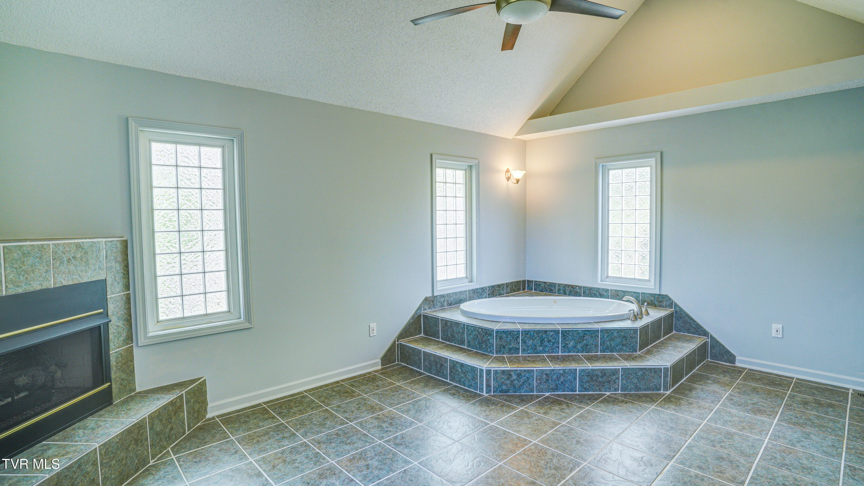 202 Redwood Road, Bristol, Tennessee image 36