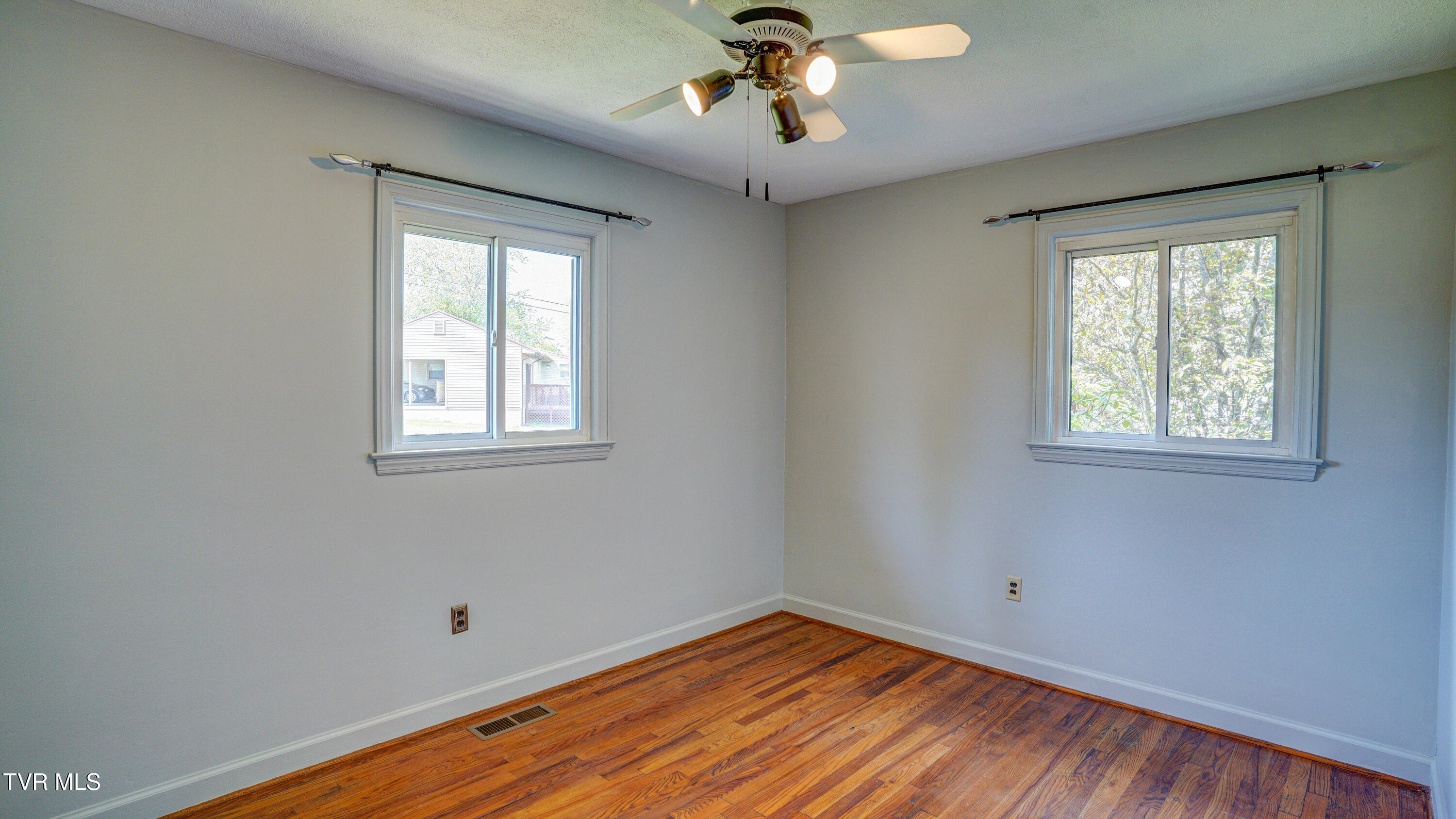 202 Redwood Road, Bristol, Tennessee image 30
