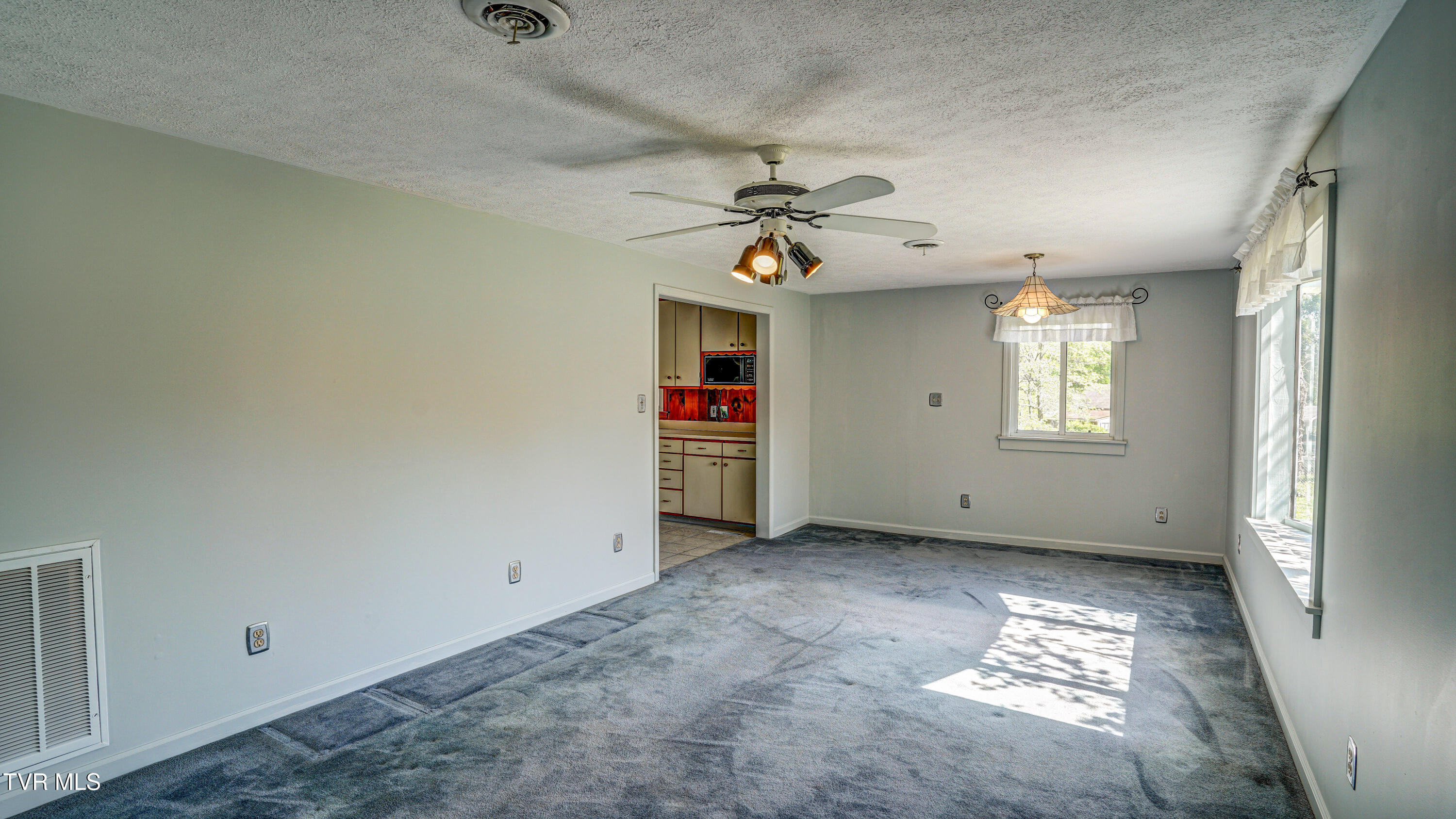 202 Redwood Road, Bristol, Tennessee image 10