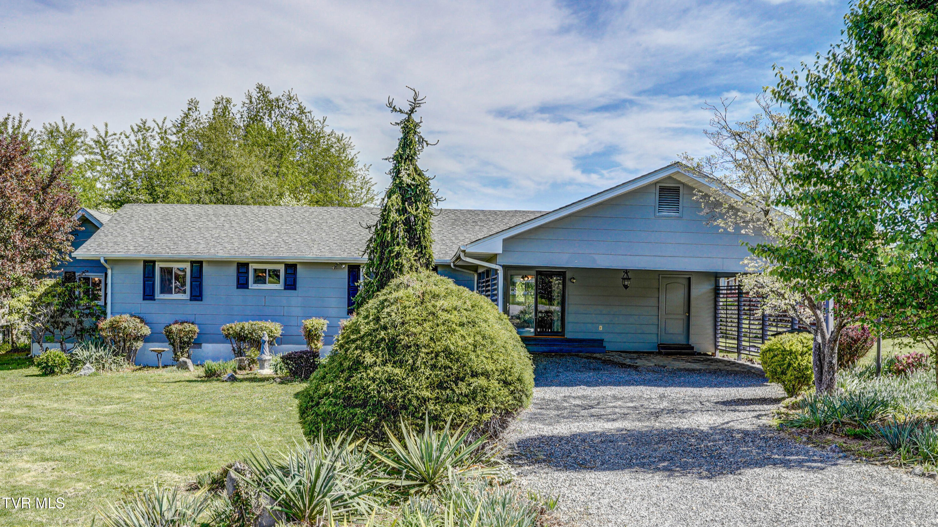 202 Redwood Road, Bristol, Tennessee image 1