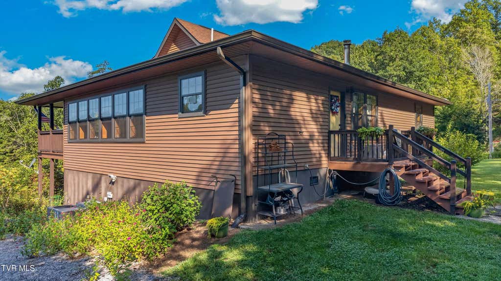 Photo of 7020 Caney Valley Road, Tazewell, TN 37879 (MLS # 9999059)