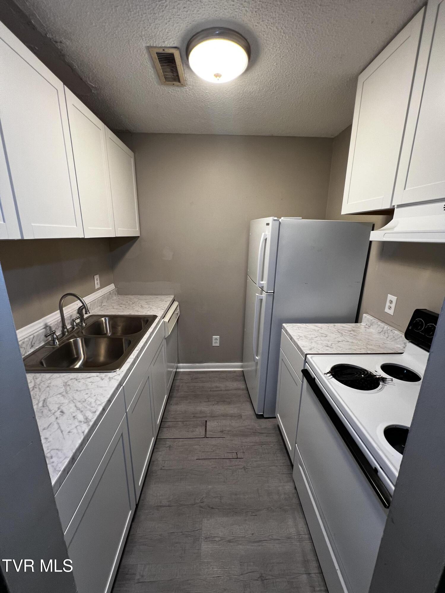 1419 Colony Park Drive 13