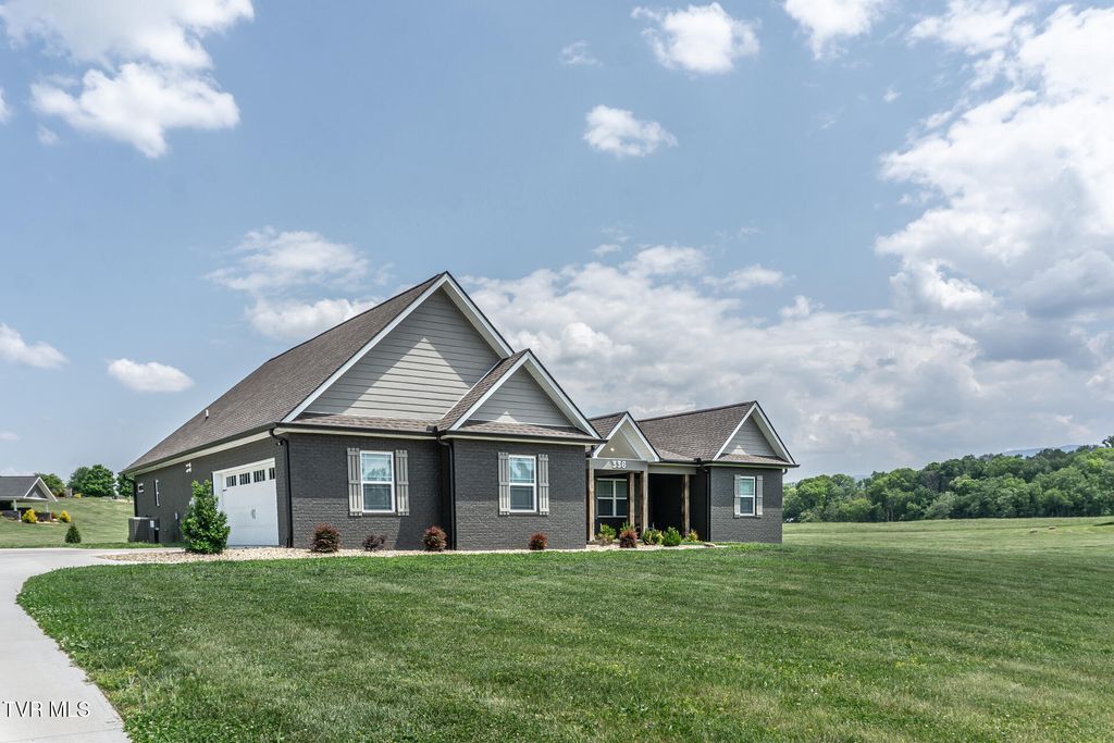 Photo of 336 Belle Arden Drive, Greeneville, TN 37745 (MLS # 9994563)